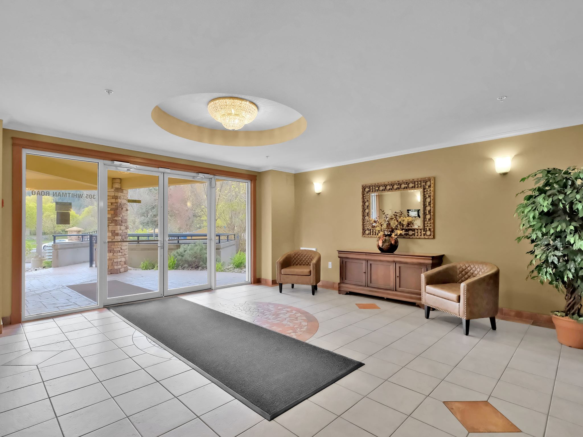 305 Whitman Road 205 Kelowna V1V 2P3
