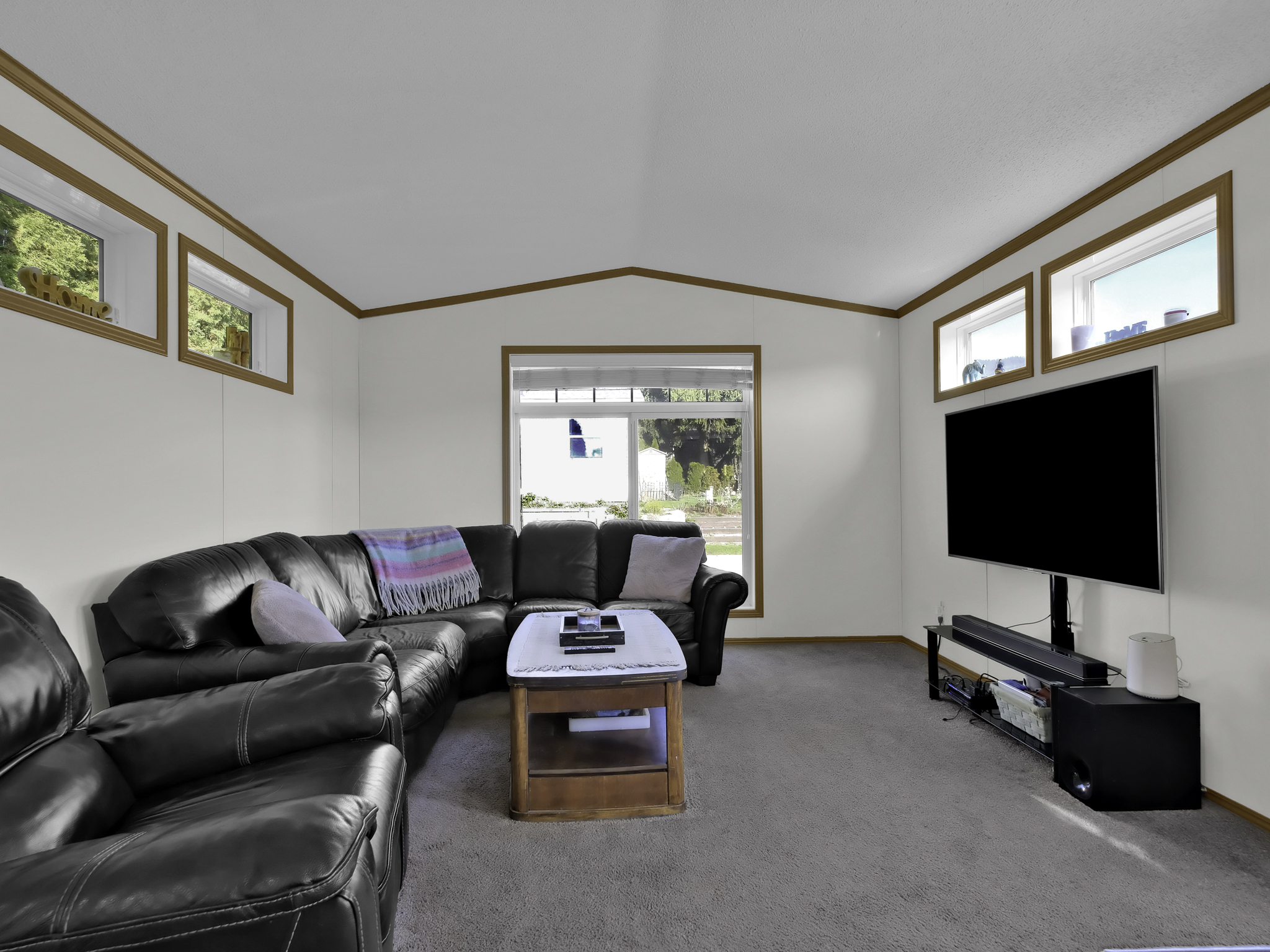 3381 Village Green Way 20 Westbank V4T 1L2