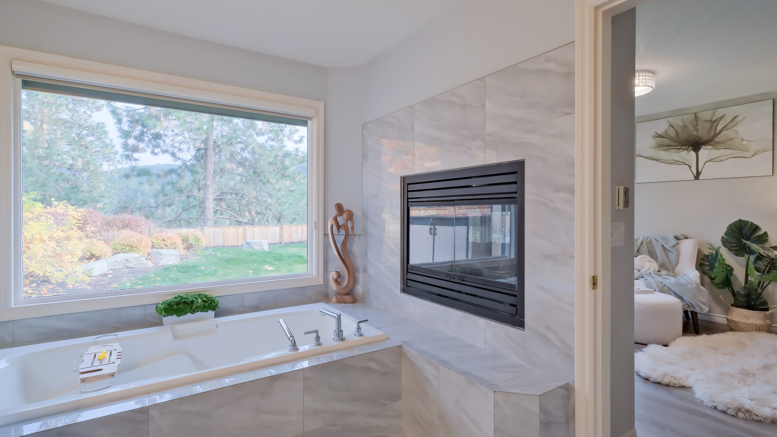 3869 Gallaghers Parkway Kelowna V1W 3Z8