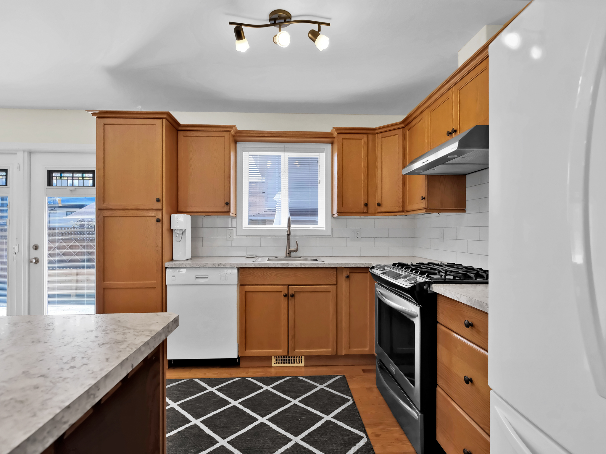 102 Regina Avenue 104 Penticton V2A 2K8