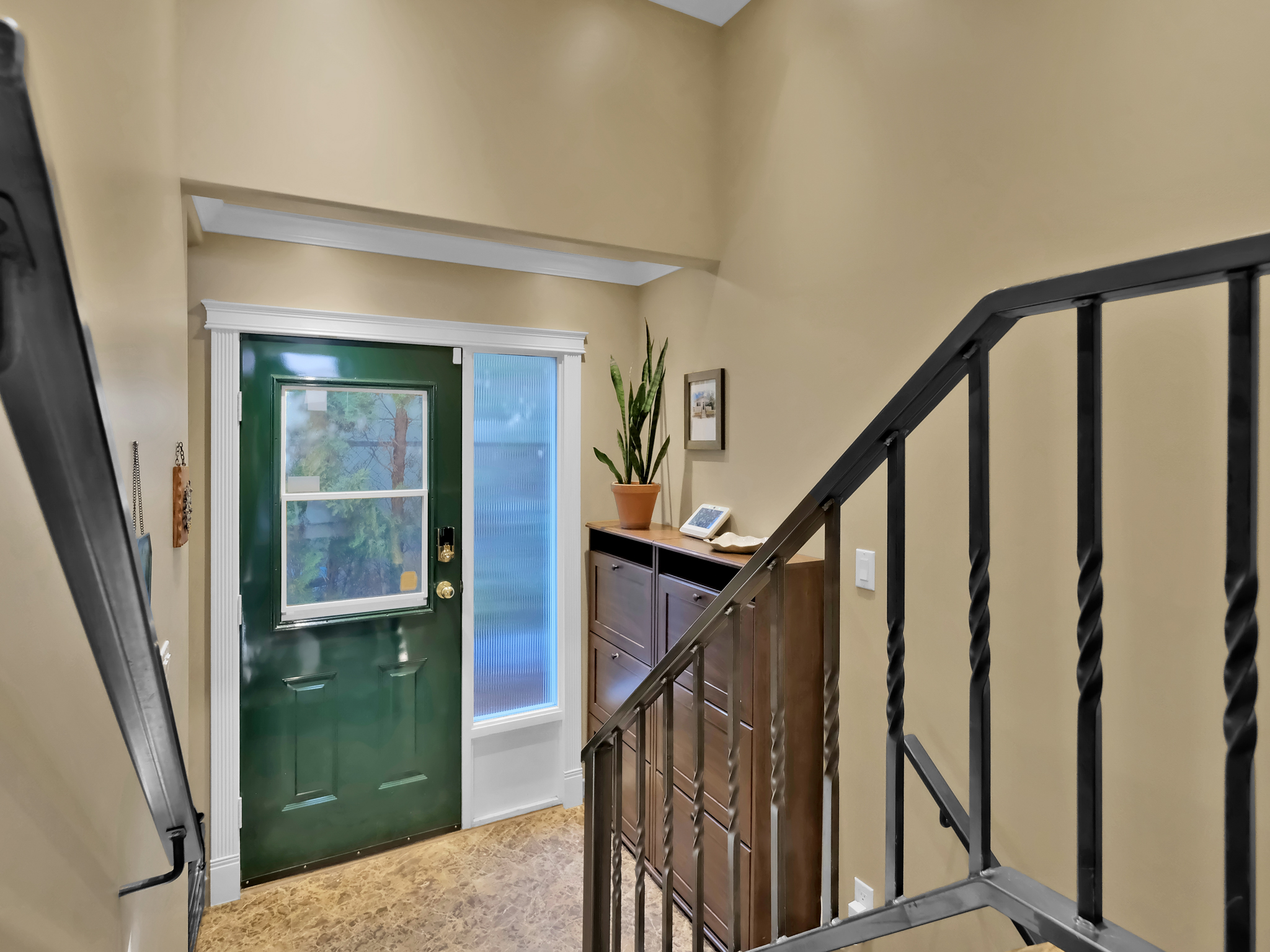 255 Hastings Avenue Penticton V2A 2V5