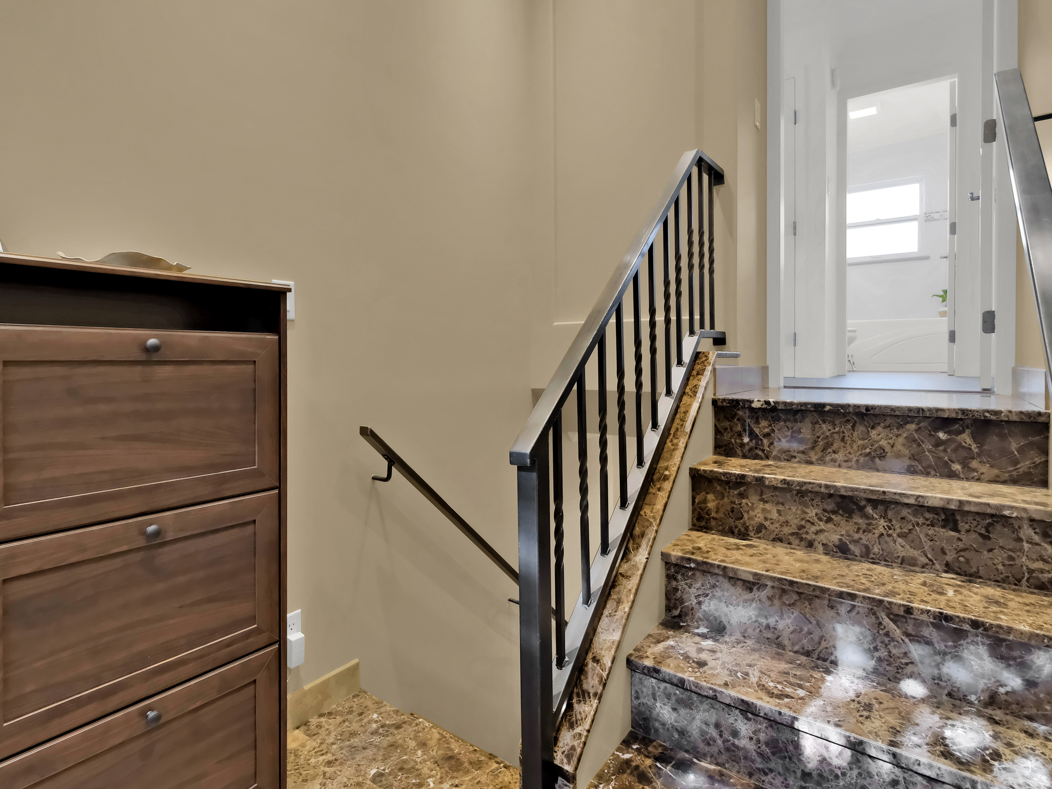255 Hastings Avenue Penticton V2A 2V5