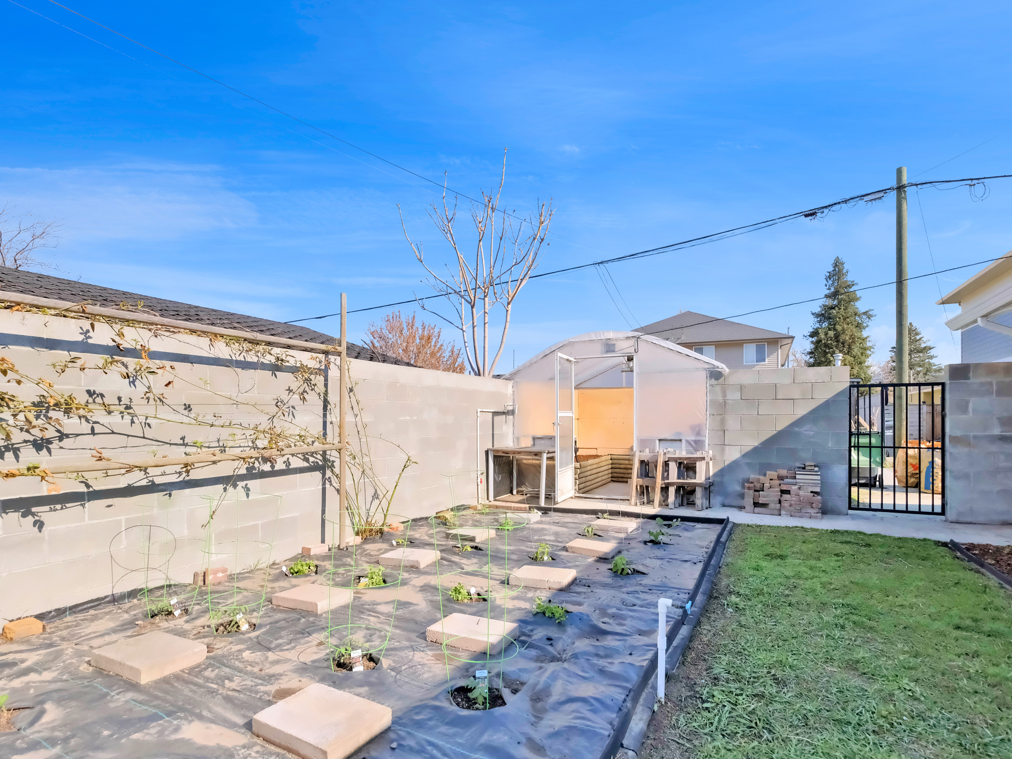 255 Hastings Avenue Penticton V2A 2V5