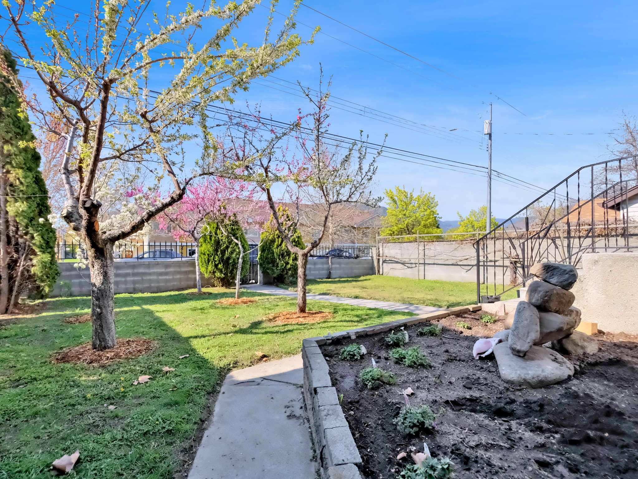 255 Hastings Avenue Penticton V2A 2V5
