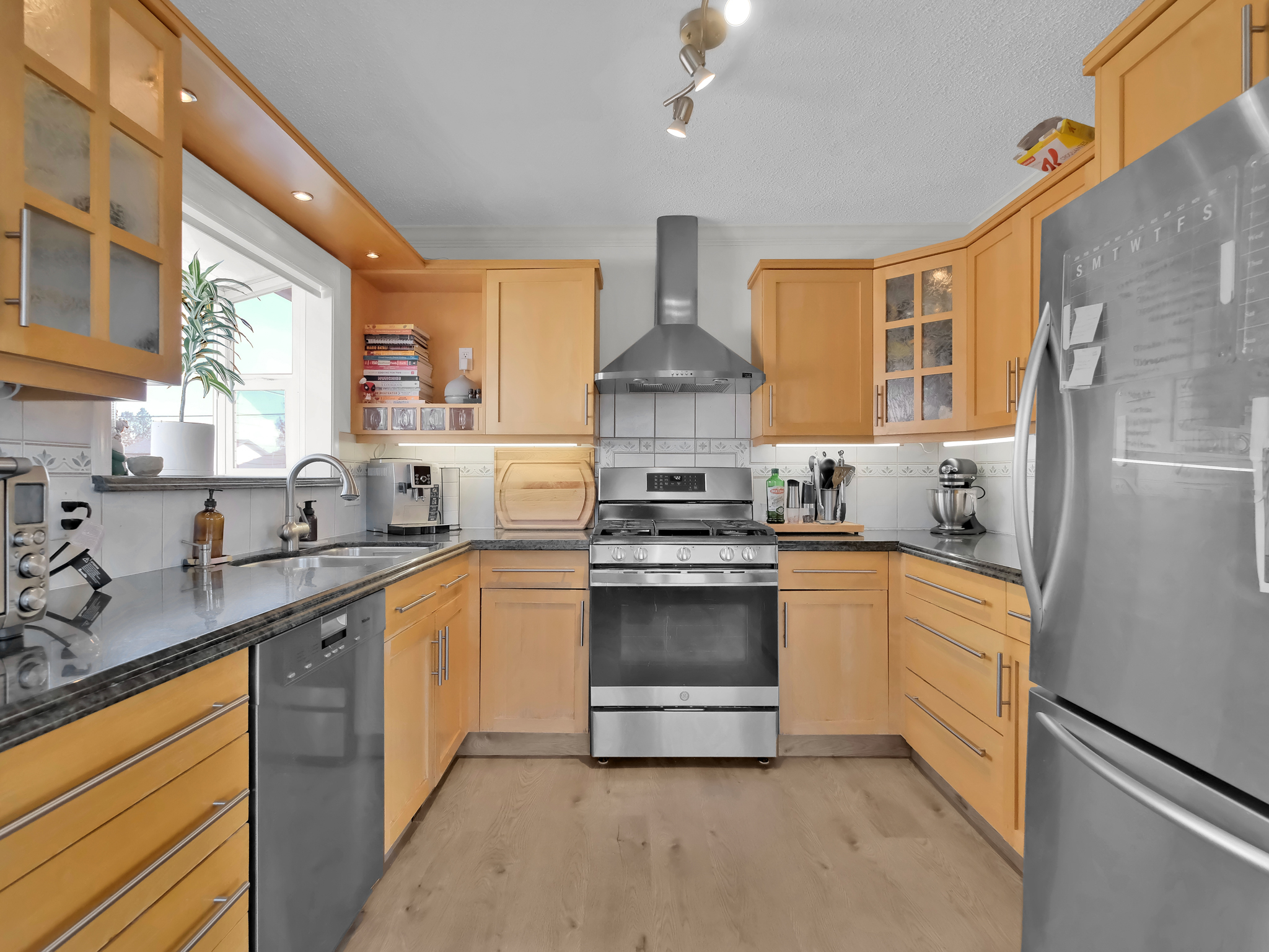 255 Hastings Avenue Penticton V2A 2V5