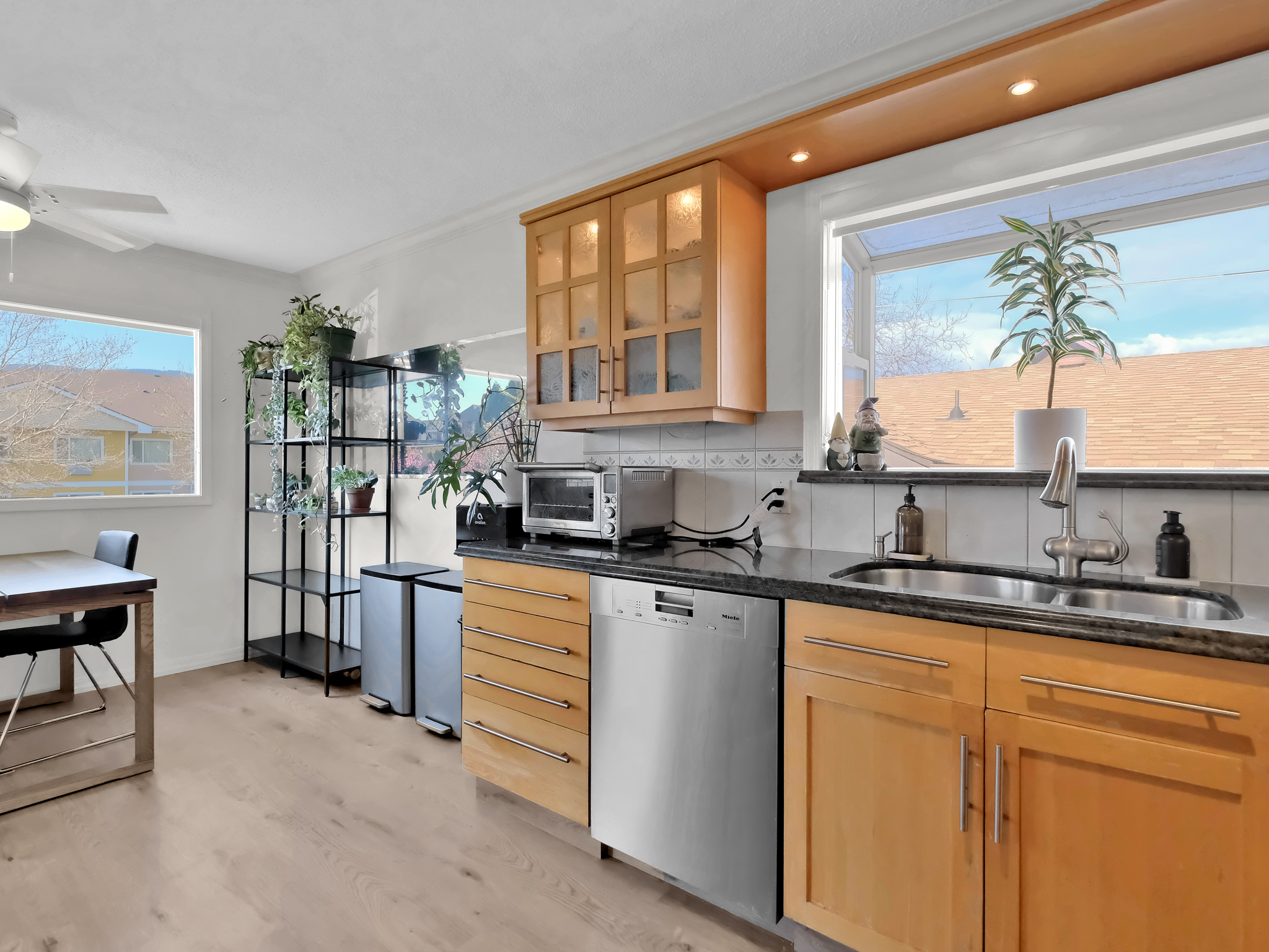 255 Hastings Avenue Penticton V2A 2V5