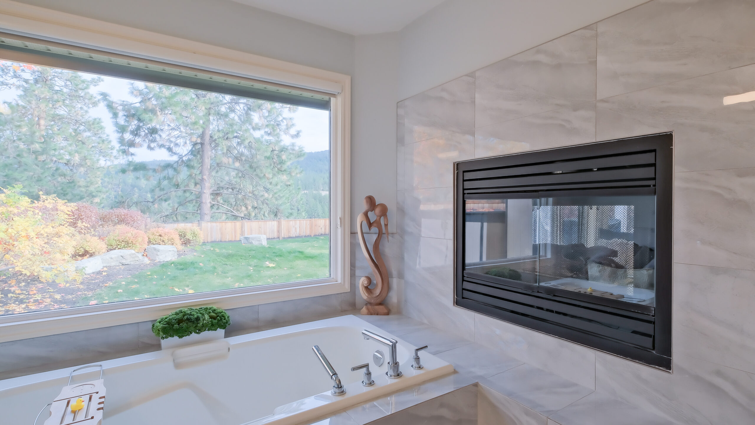 3869 Gallaghers Parkway Kelowna V1W 3Z8