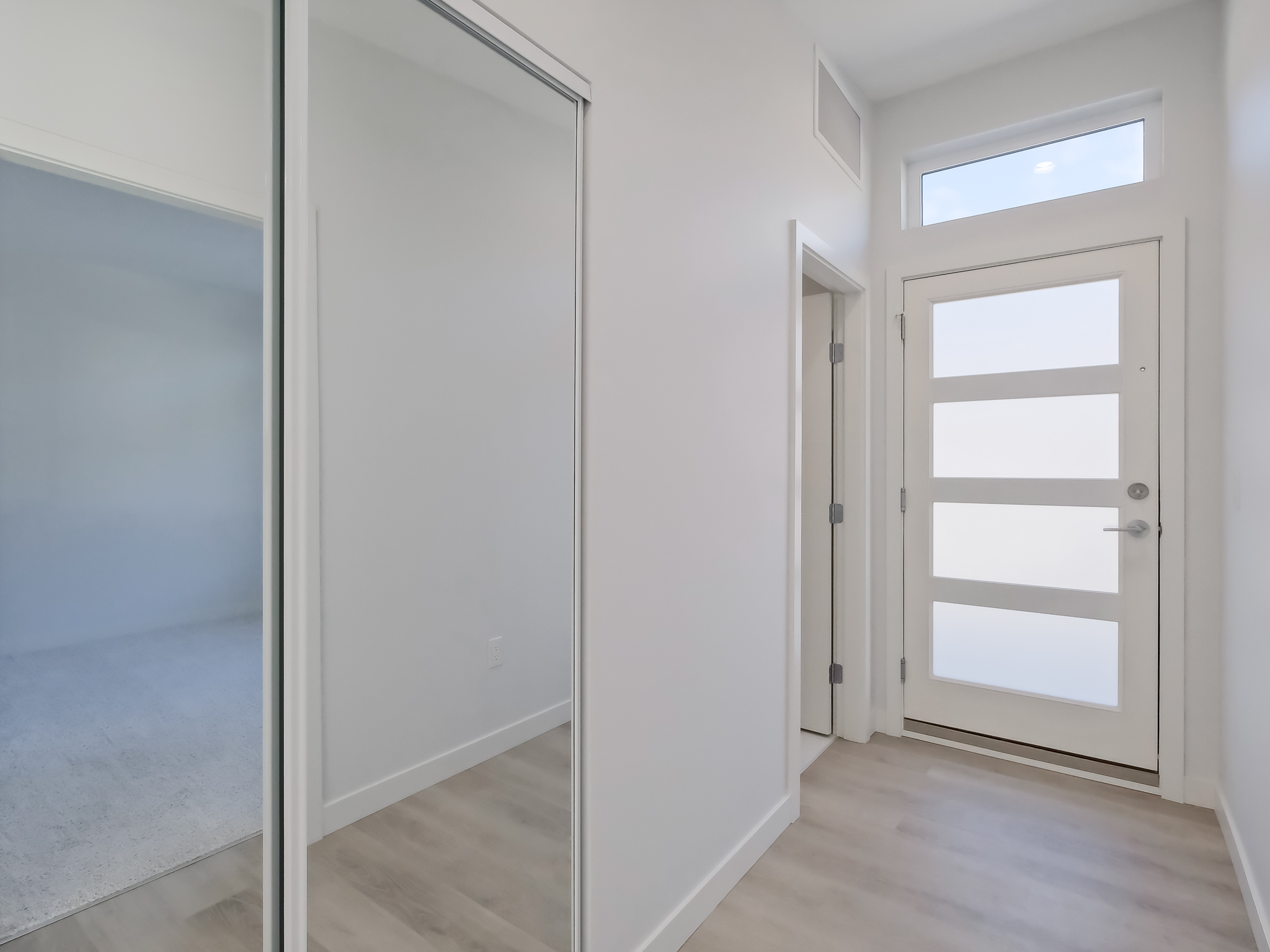 13417 Lakeshore Drive S 201 Summerland V0H 1Z1