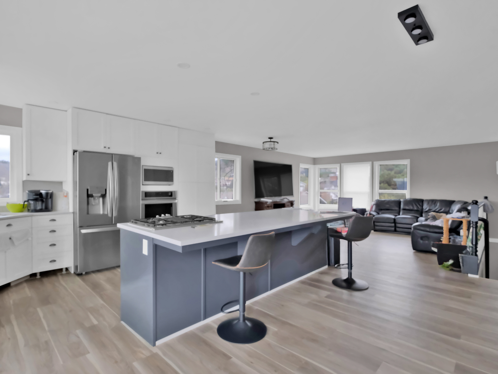 2848 Lower Glenrosa Road West Kelowna V4T 1C8