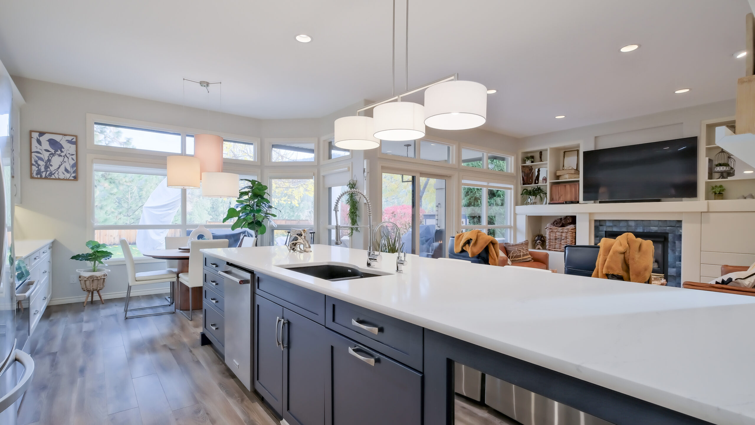 3869 Gallaghers Parkway Kelowna V1W 3Z8