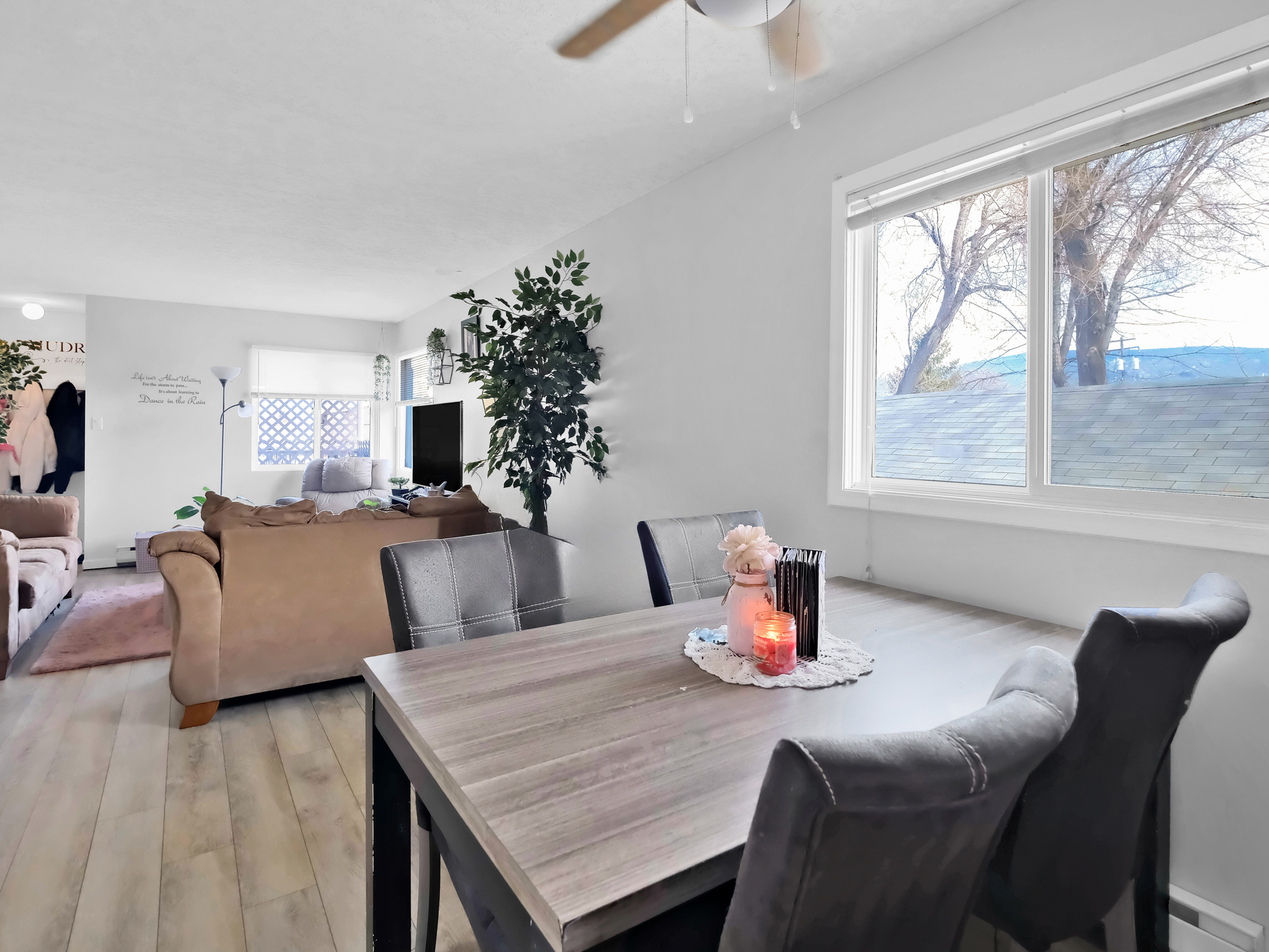 654 Wade Avenue #101 & #102 Penticton V2A 1V7