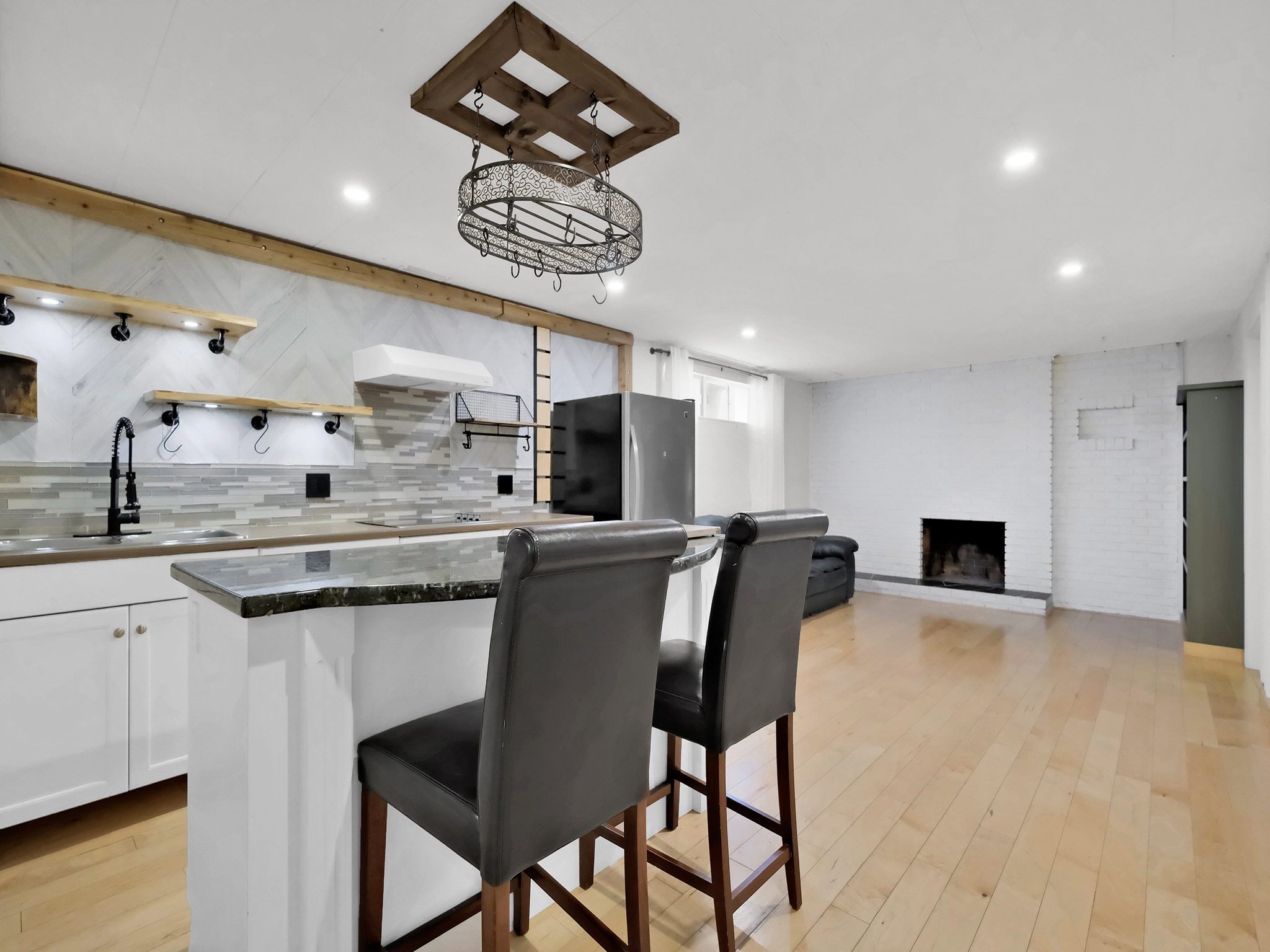 1462 Montreal Street Penticton V2A 3Z9