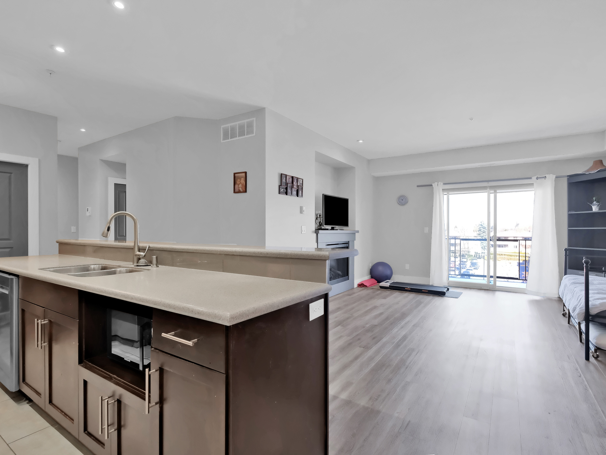 250 Waterford Avenue 311 Penticton V2A 3T8