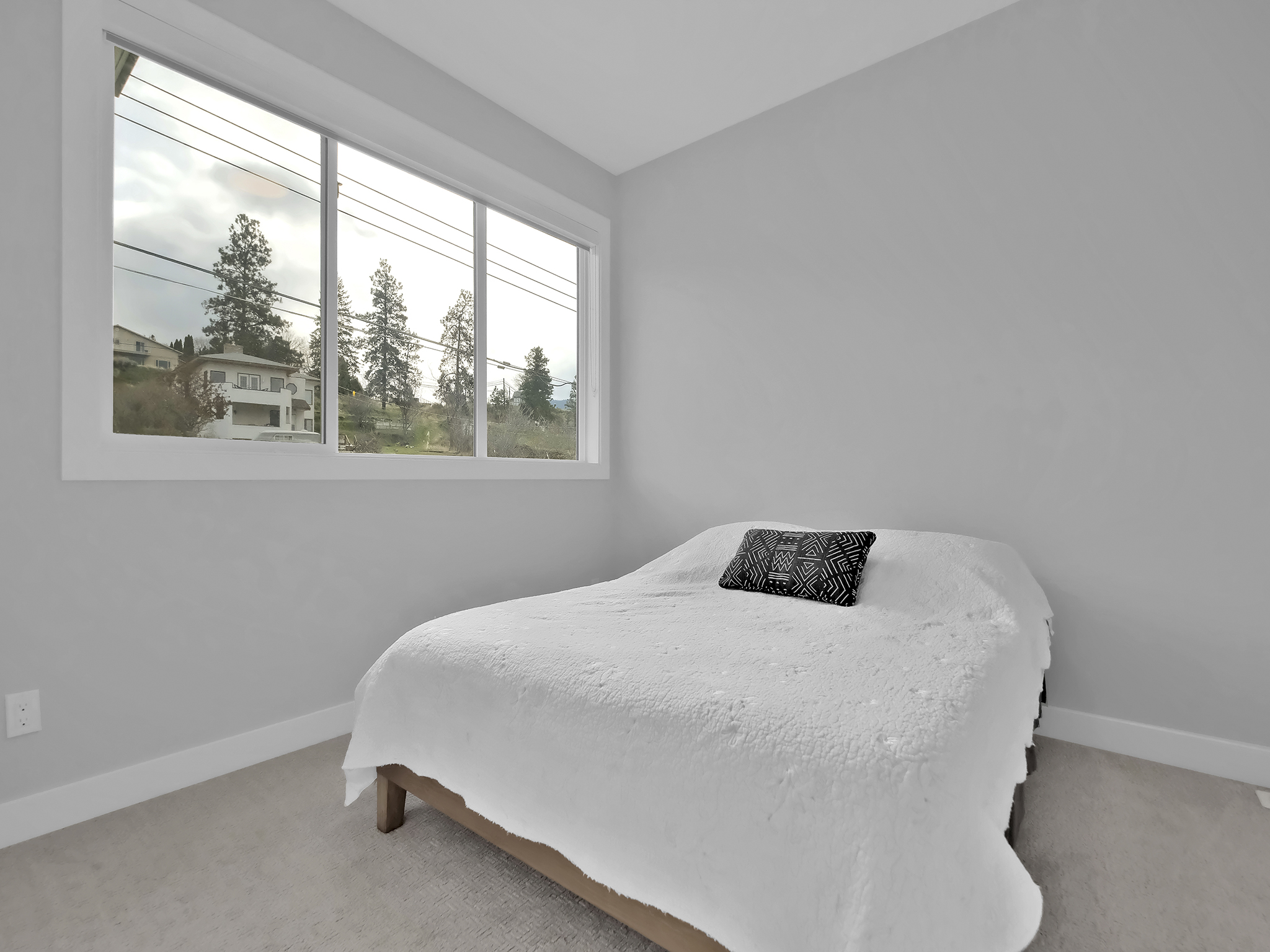 253 Norton Street 105 Penticton V2A 4H8