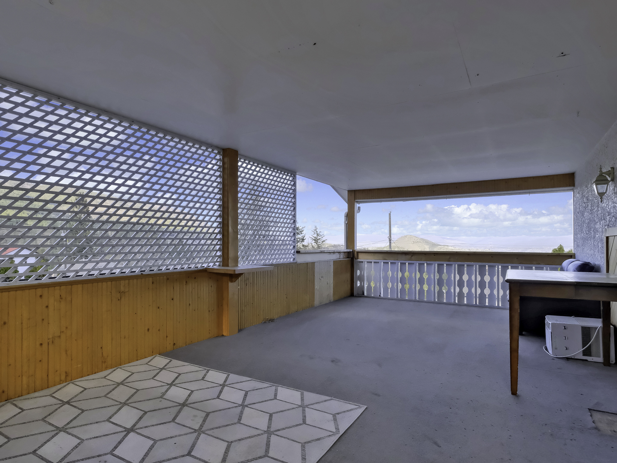 3328 McGinnis Road West Kelowna V4T 1B5