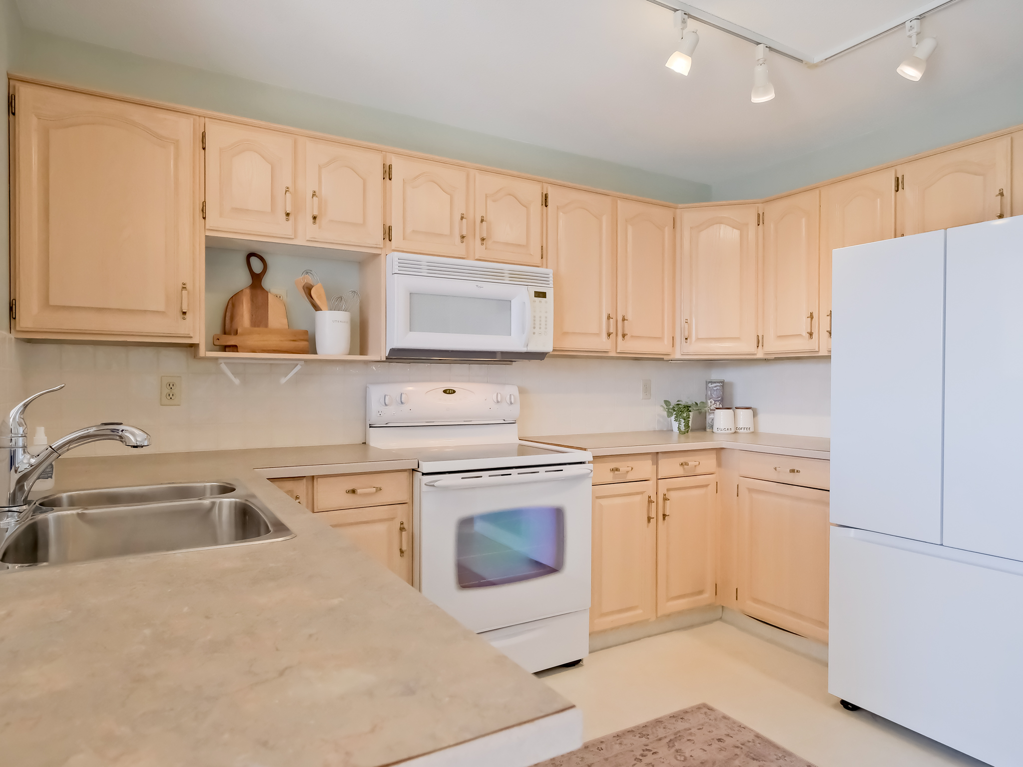 4450 Ponderosa Drive 105 Peachland V0H 1X5