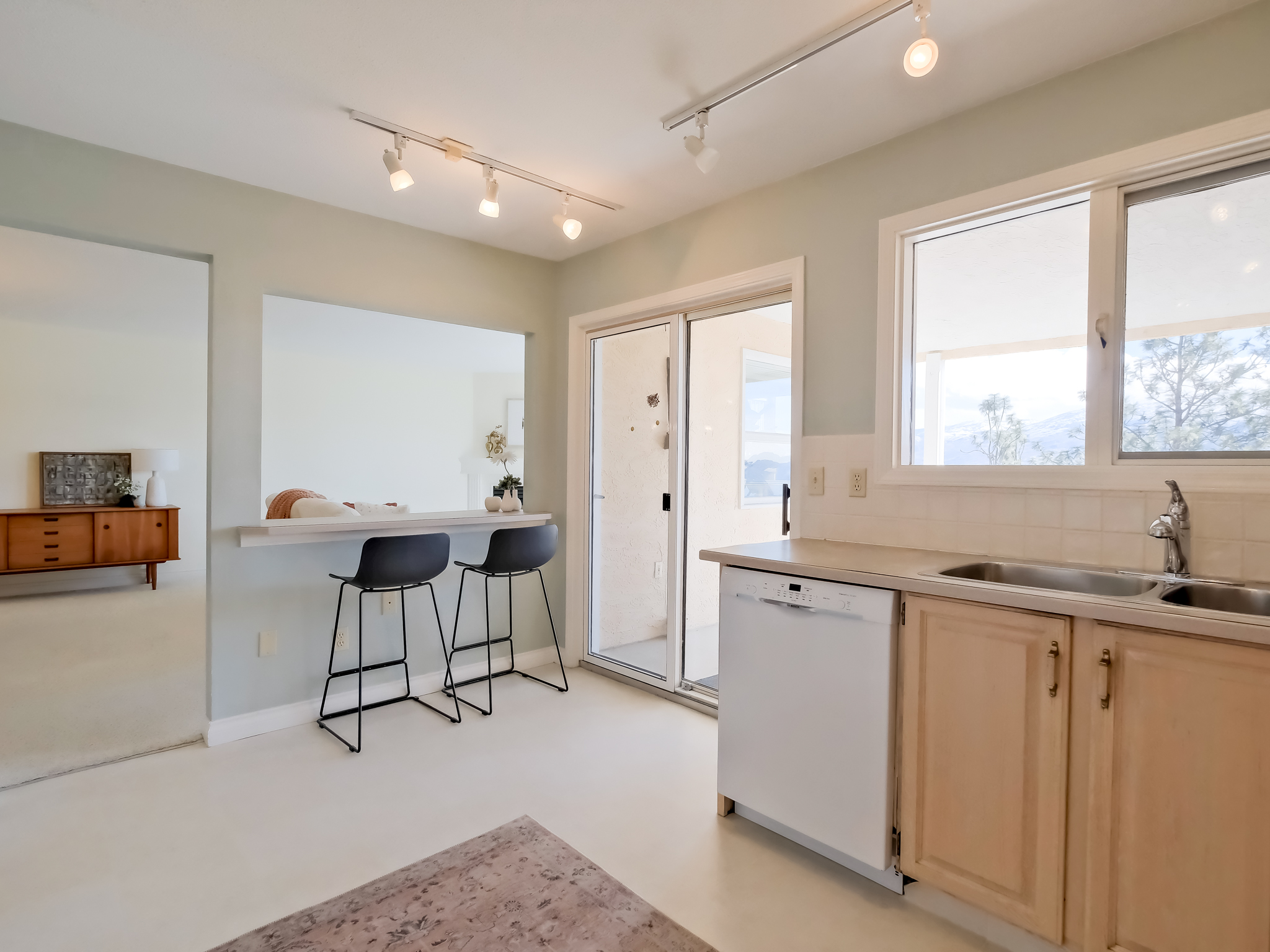 4450 Ponderosa Drive 105 Peachland V0H 1X5