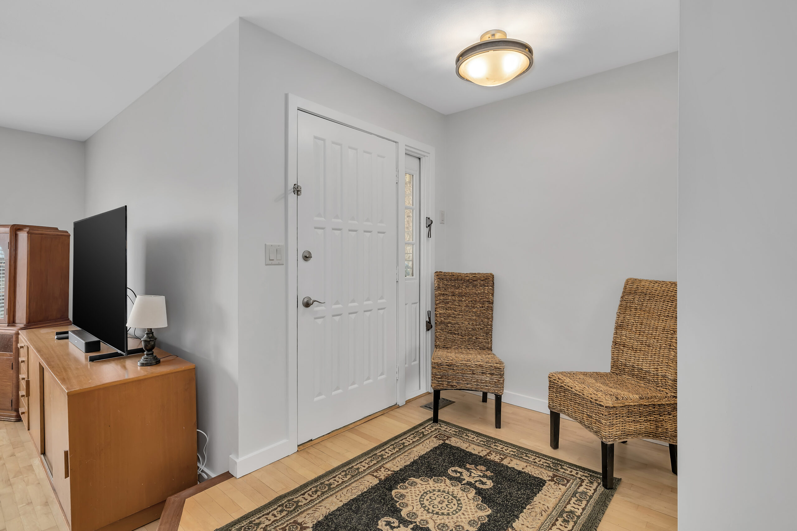 1686  Pritchard Drive West Kelowna V4T 1X5