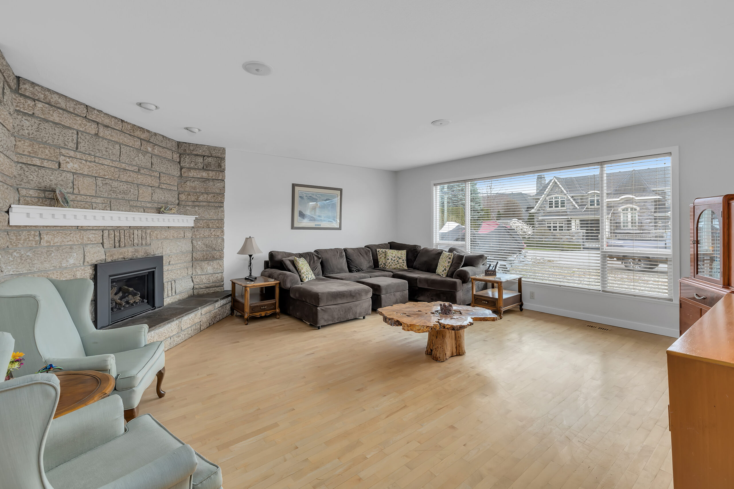 1686  Pritchard Drive West Kelowna V4T 1X5