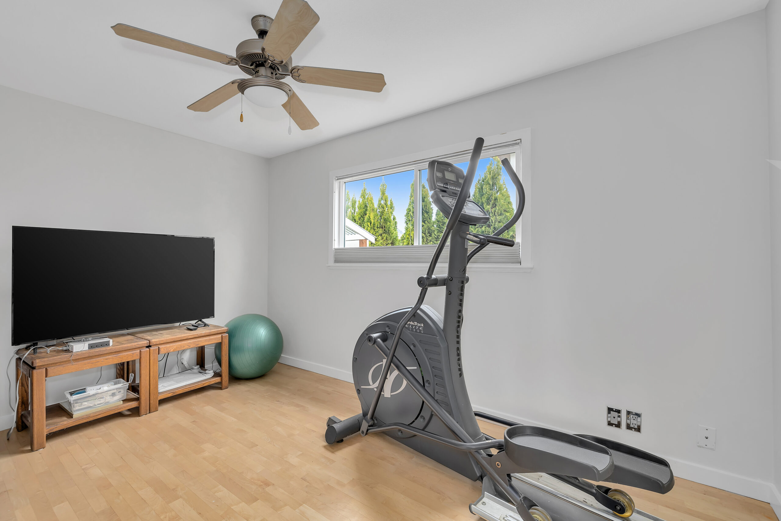 1686  Pritchard Drive West Kelowna V4T 1X5