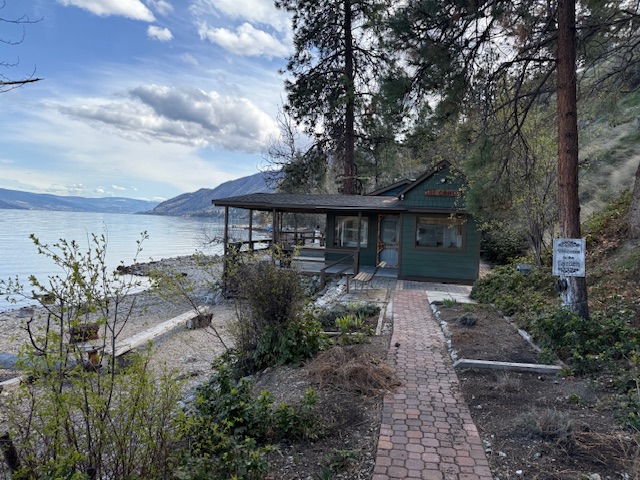 6805  Highway 97 S Peachland V6K 1L2