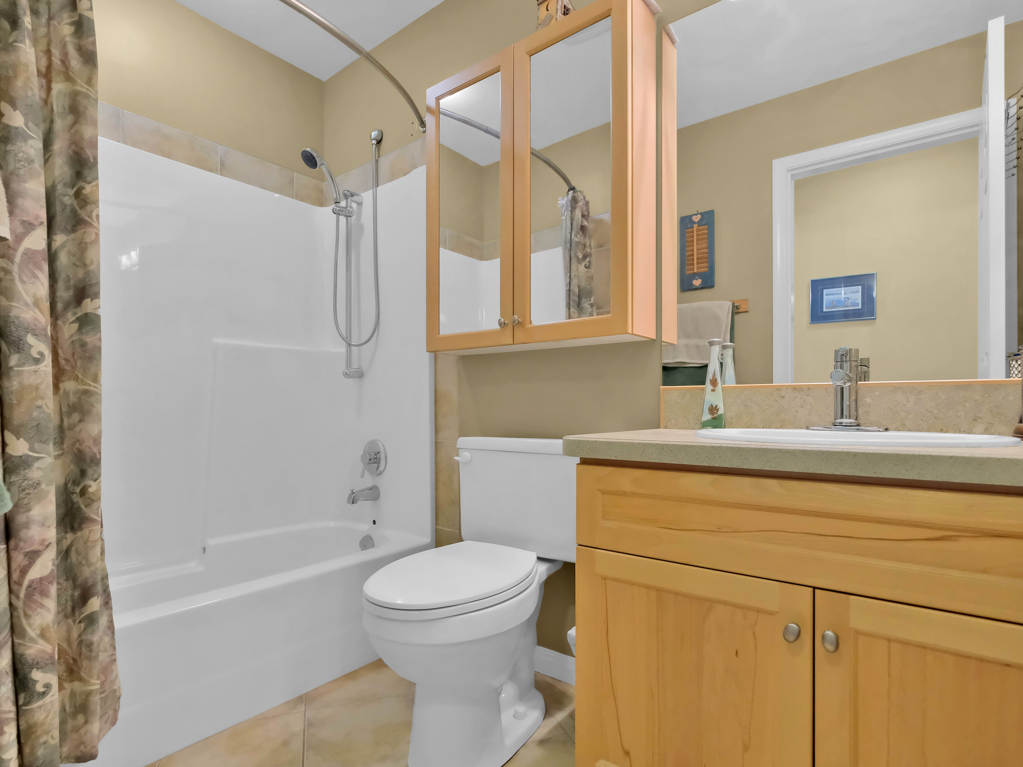 695 Pineview Road 102 Penticton V2A 7S8