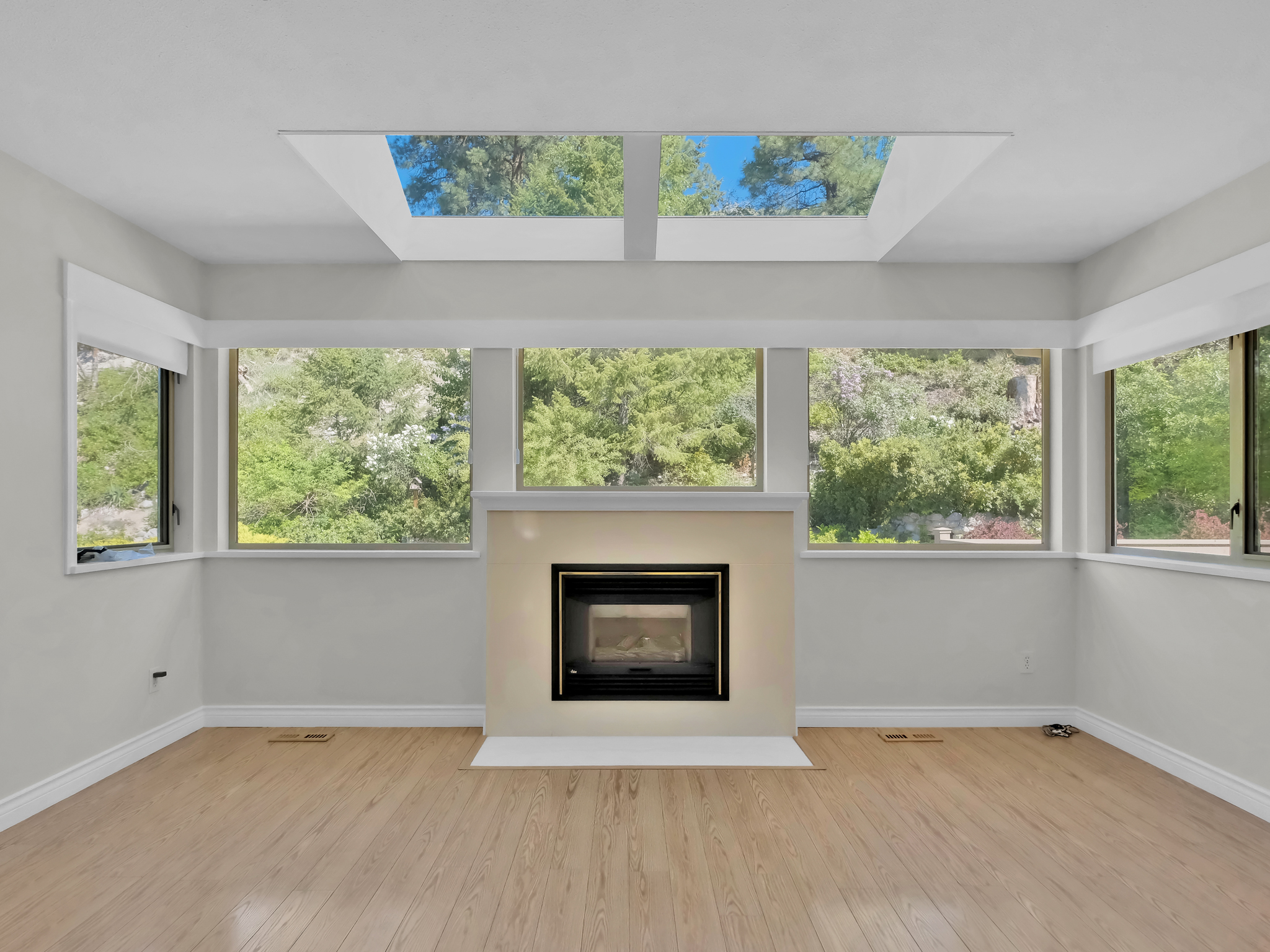 102 Forestbrook Place 207 Penticton V2A 7N4