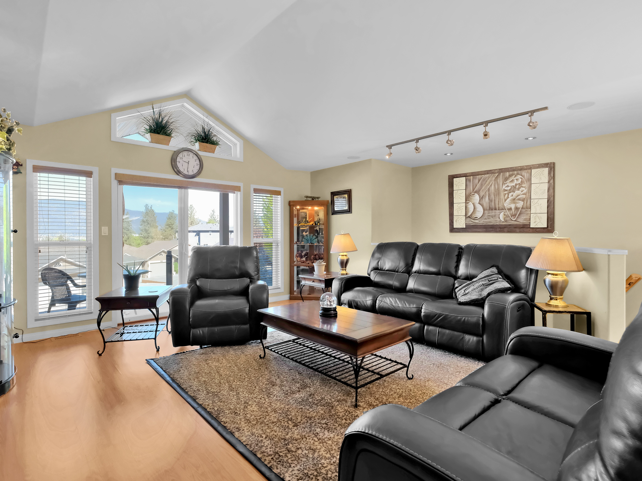 695 Pineview Road 102 Penticton V2A 7S8