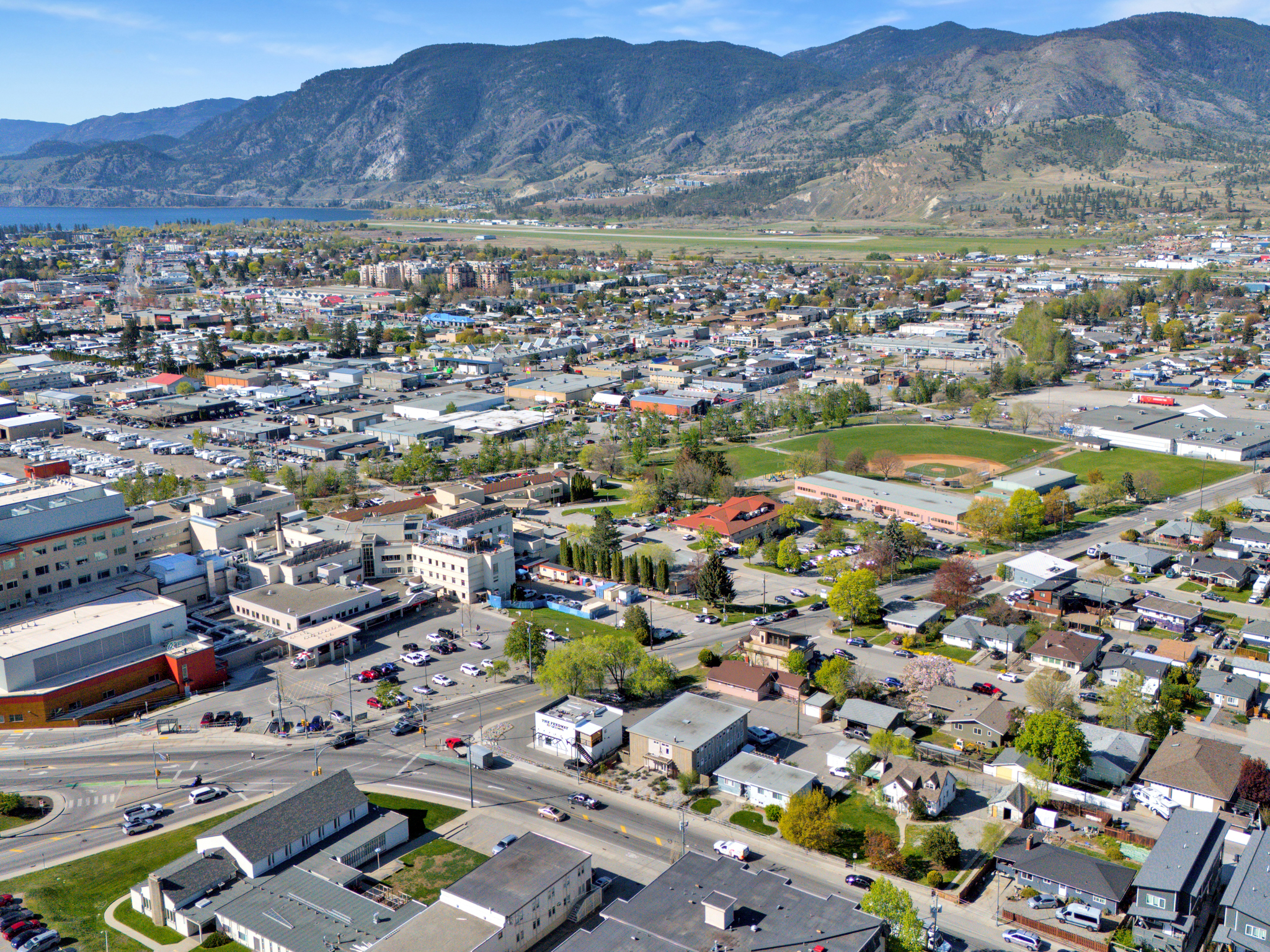 1471 & 1473 Government Street Penticton V2A 4V9
