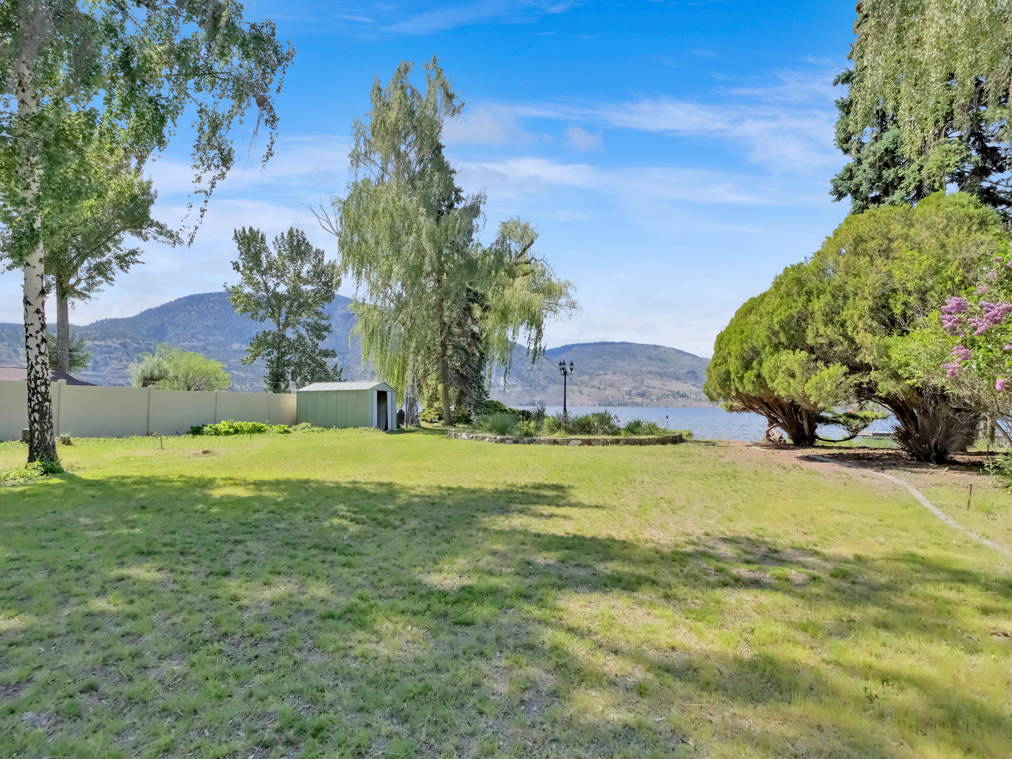 102 Derenzy Place Penticton V2A 8W7