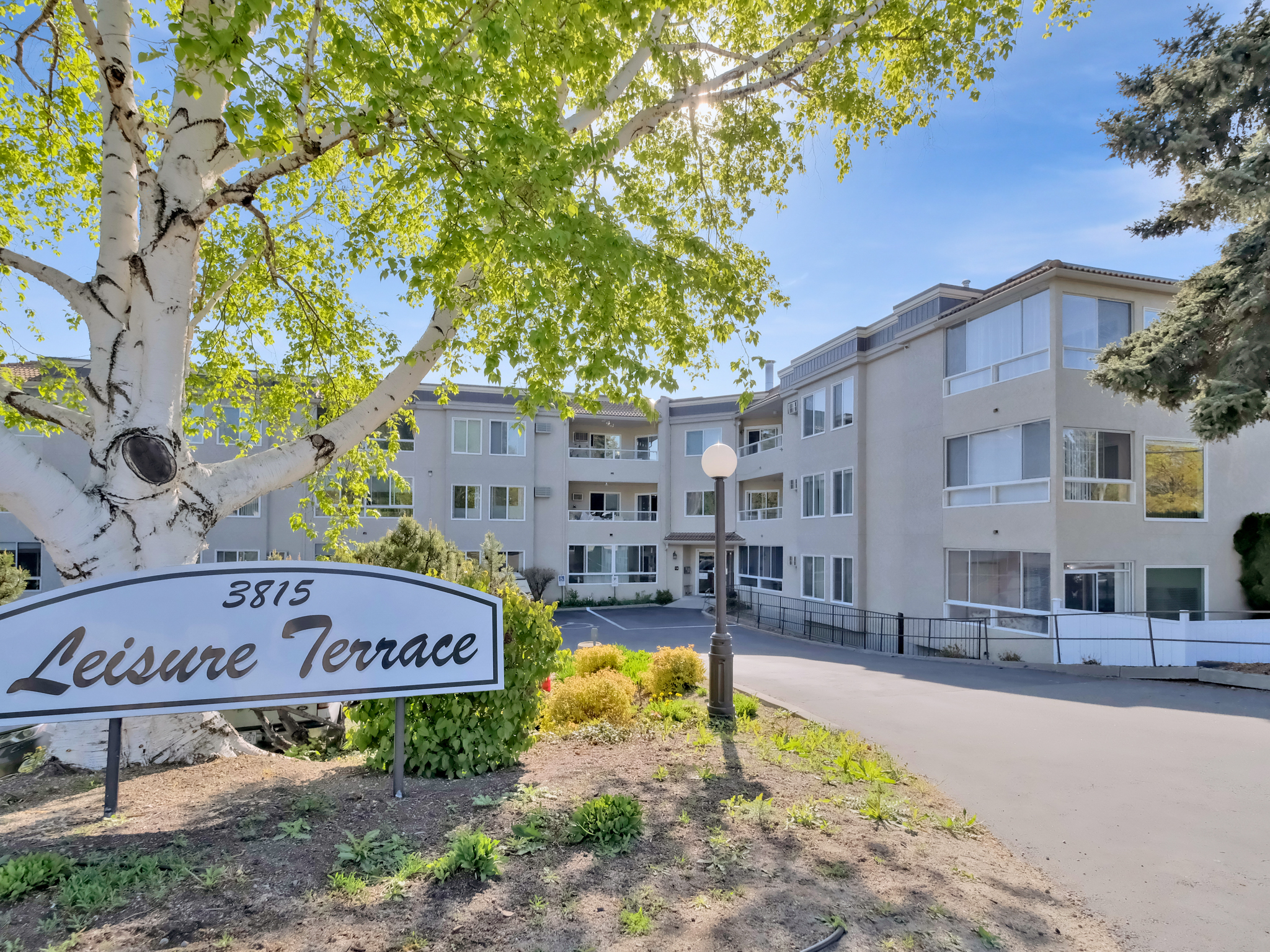 3815 Brown Road Unit# 110