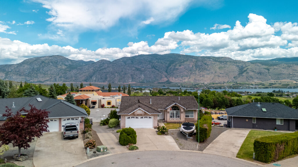12113 Glen Abbey Court Osoyoos V0H 1V4