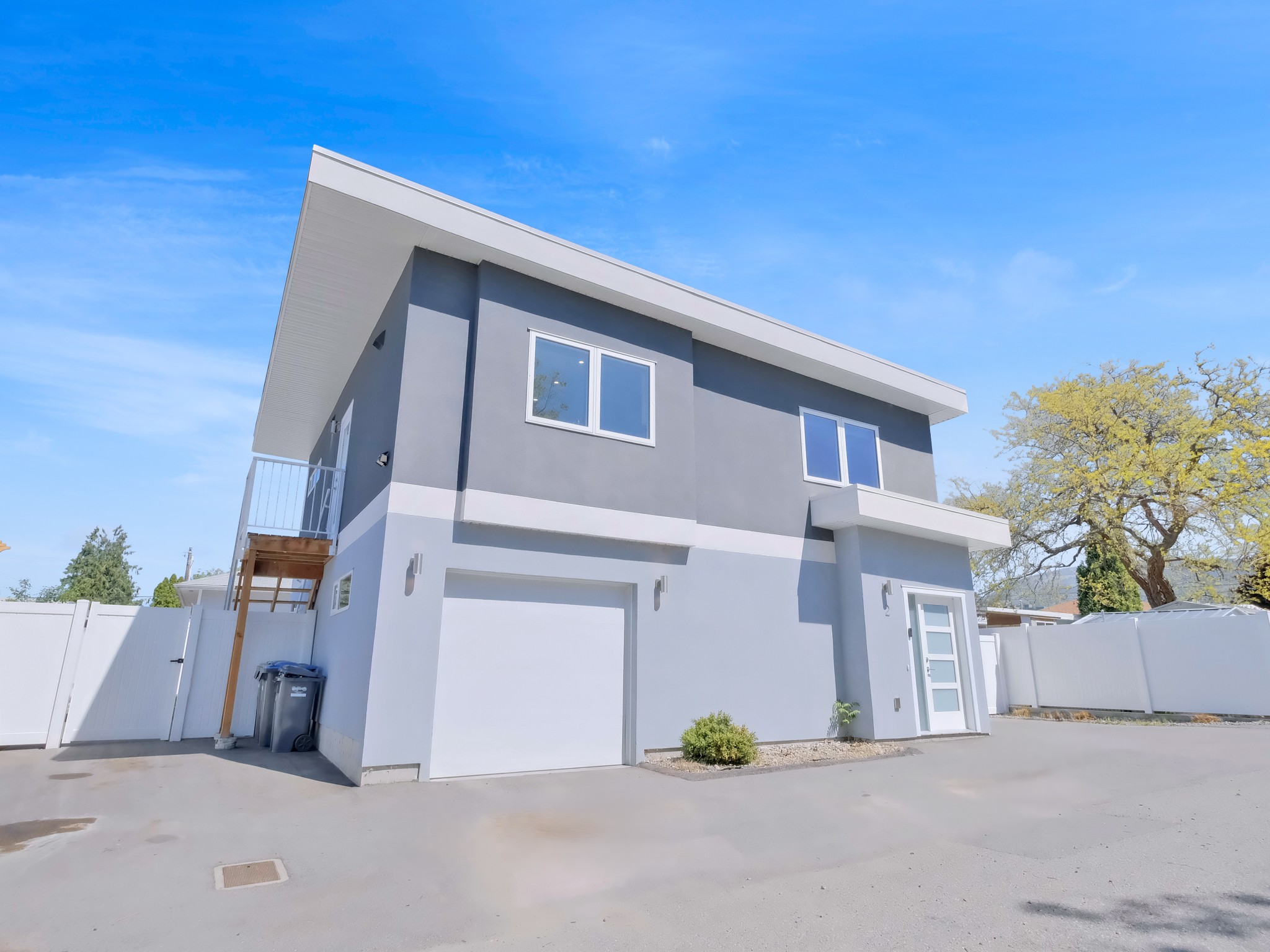 54 Granby Avenue Penticton V2A 2Y7