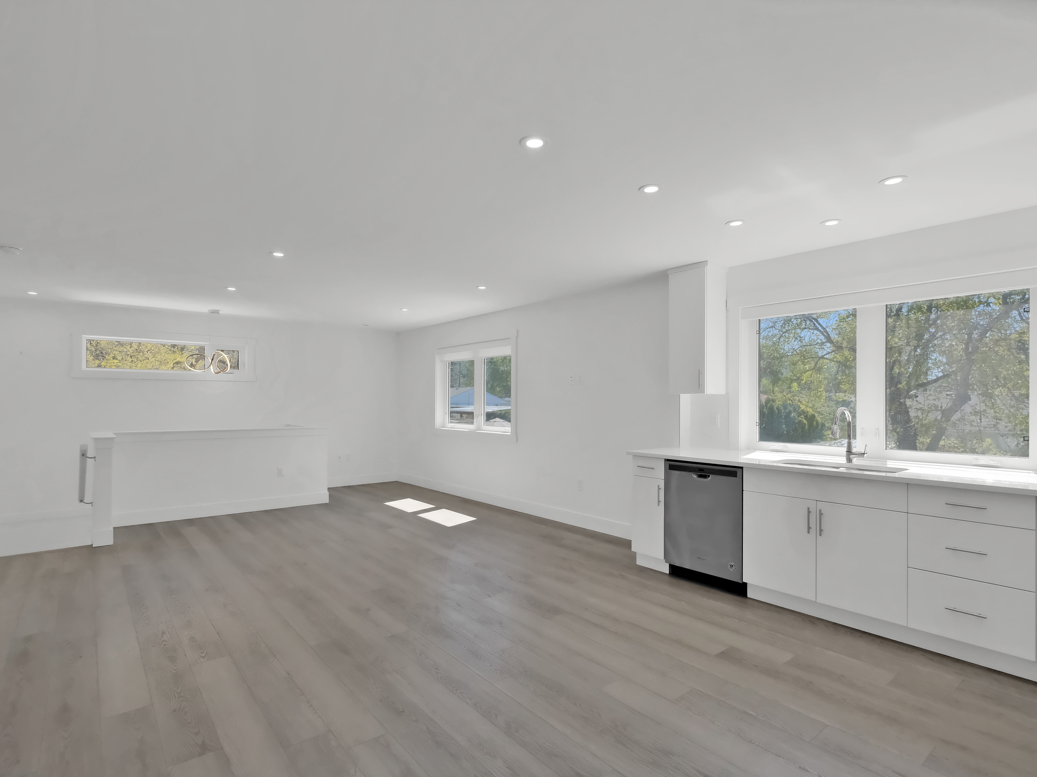 54 Granby Avenue Penticton V2A 2Y7
