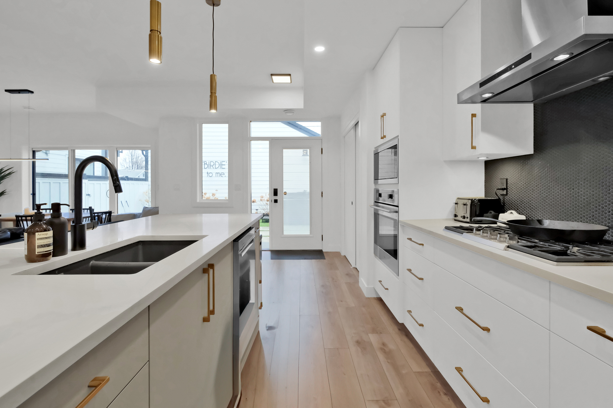 163 Maple Street 102 Penticton V2A 5V4