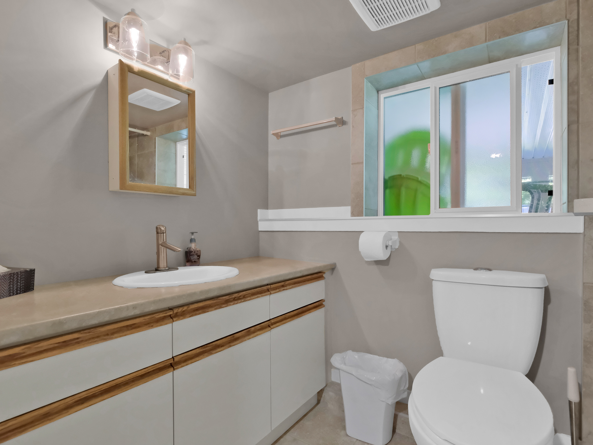 15014 Kato Street Summerland V0H 1Z0