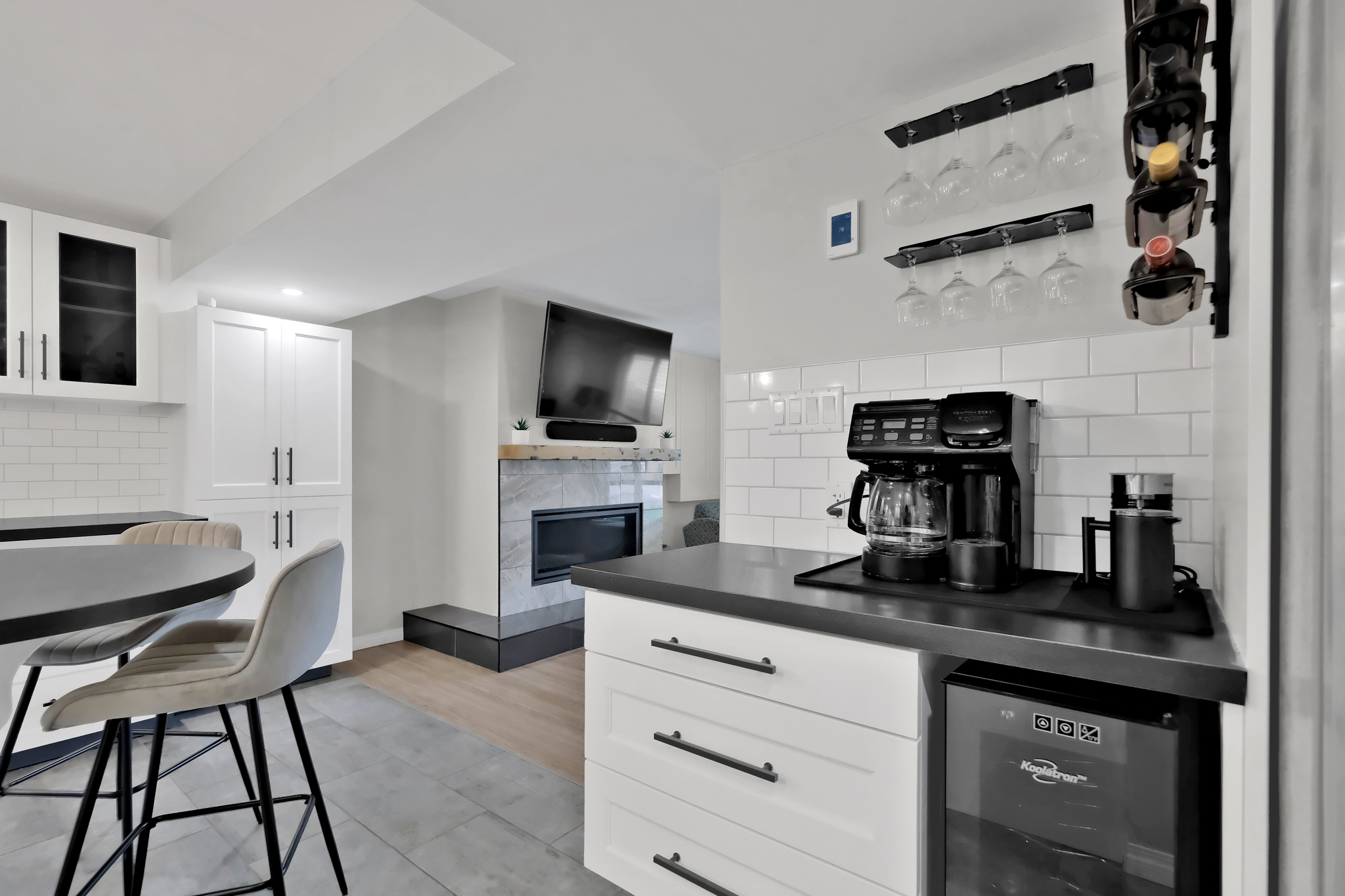195 Waterford Avenue Penticton V2A 3T6