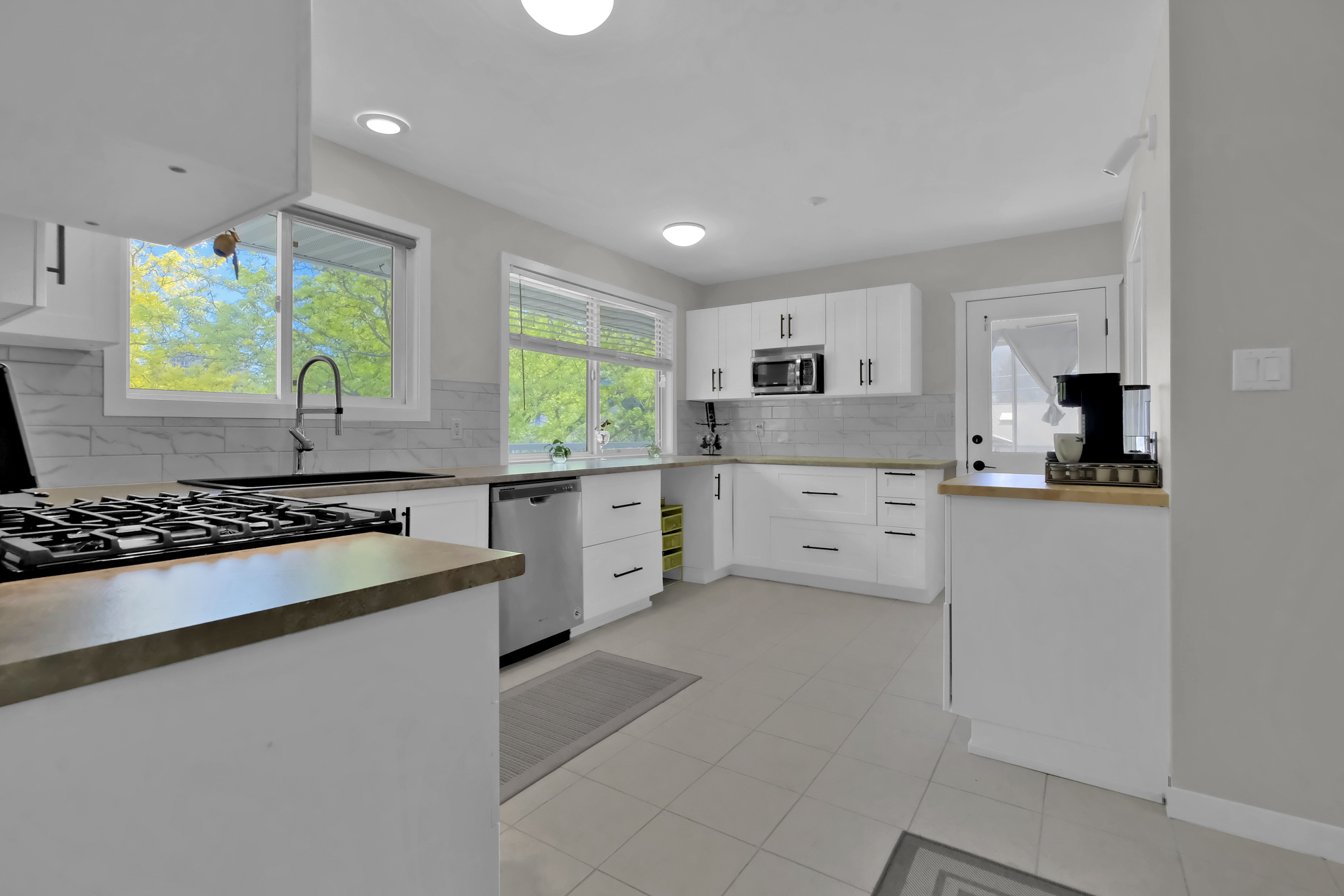 195 Waterford Avenue Penticton V2A 3T6