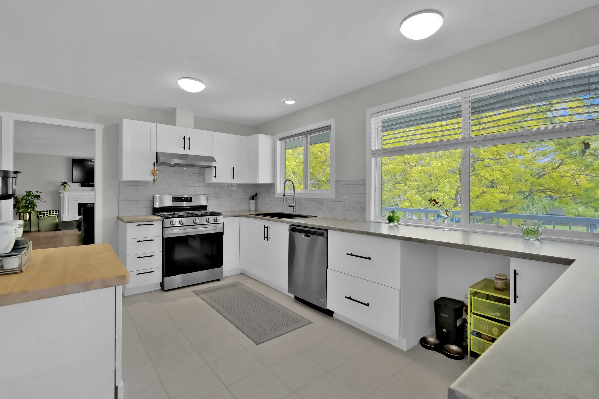 195 Waterford Avenue Penticton V2A 3T6