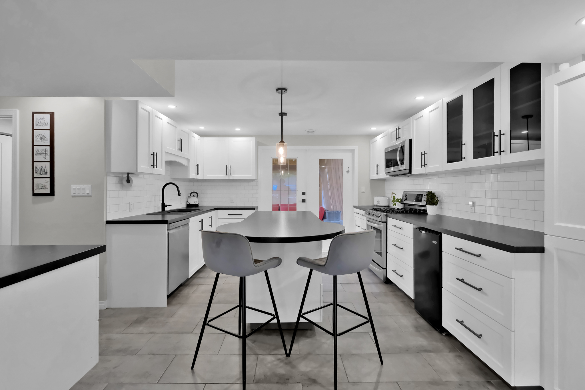 195 Waterford Avenue Penticton V2A 3T6