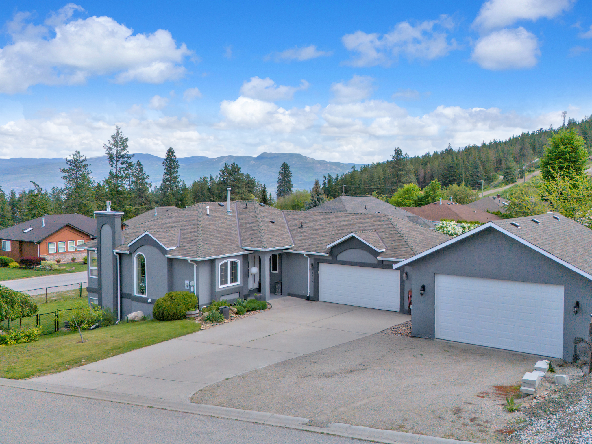 3540 Glen Eagles Drive West Kelowna V4T 2L6