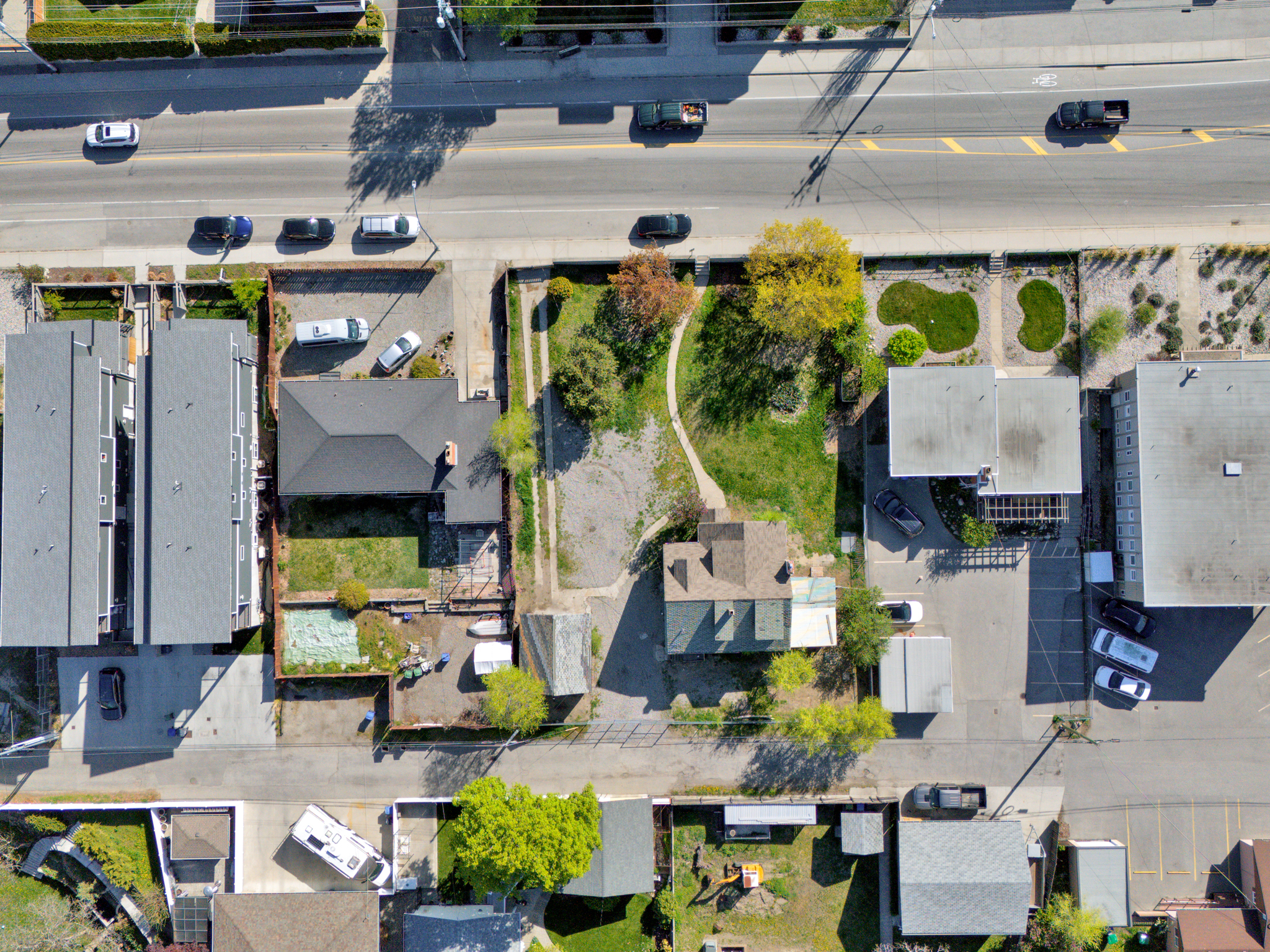 1471 & 1473 Government Street Penticton V2A 4V9