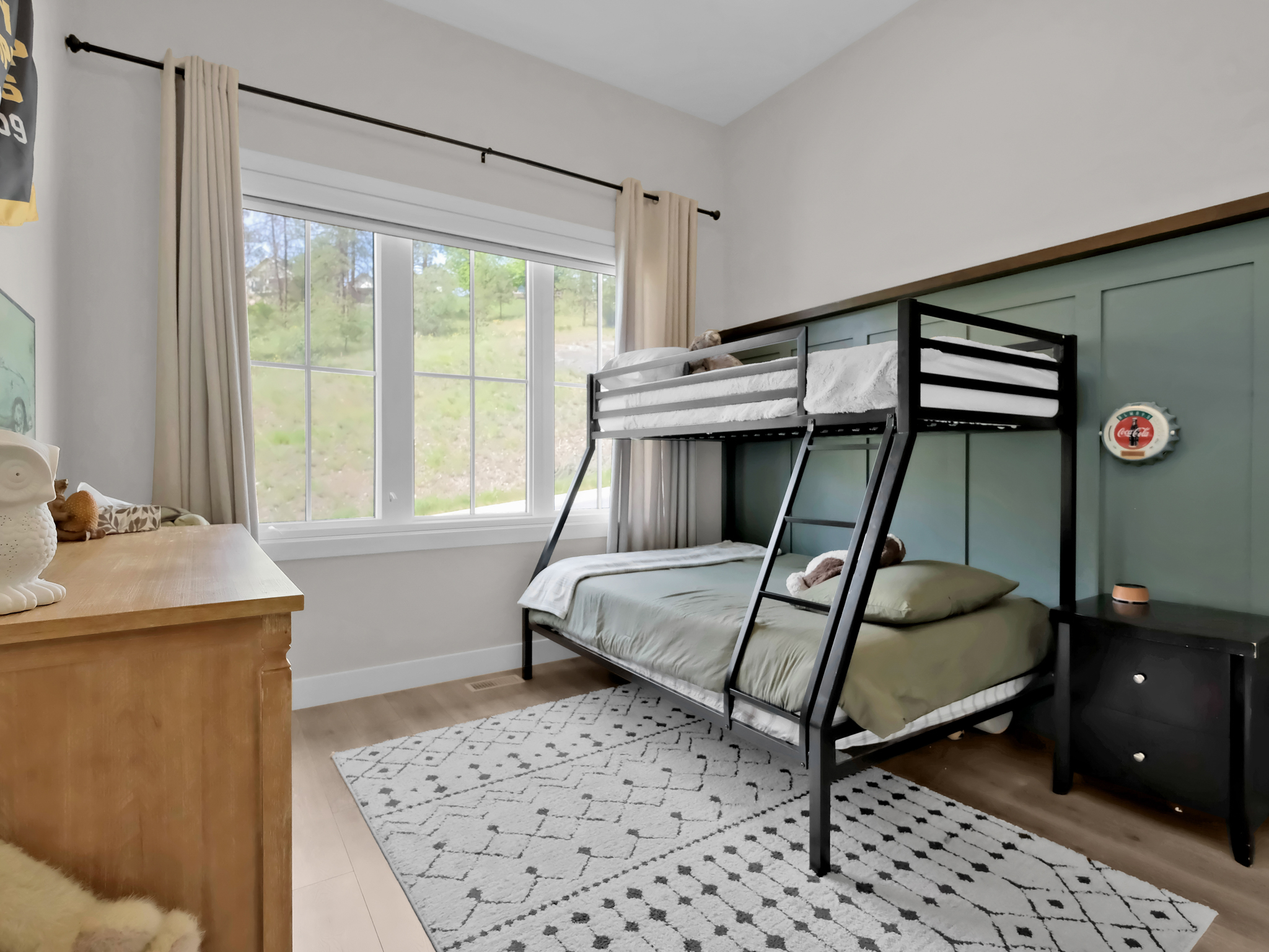 2044 Begbie Road Kelowna V1V 2X3