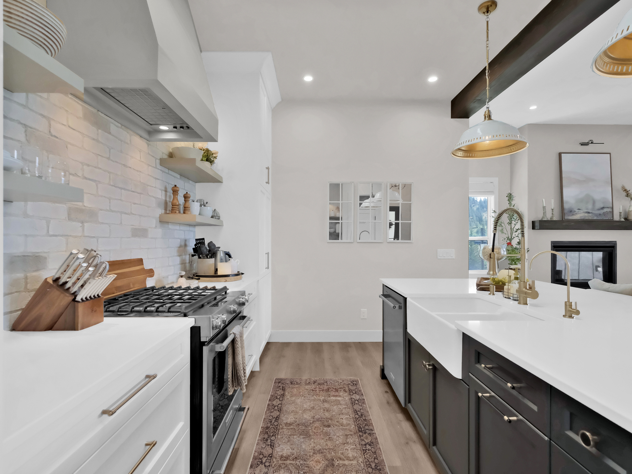 2044 Begbie Road Kelowna V1V 2X3