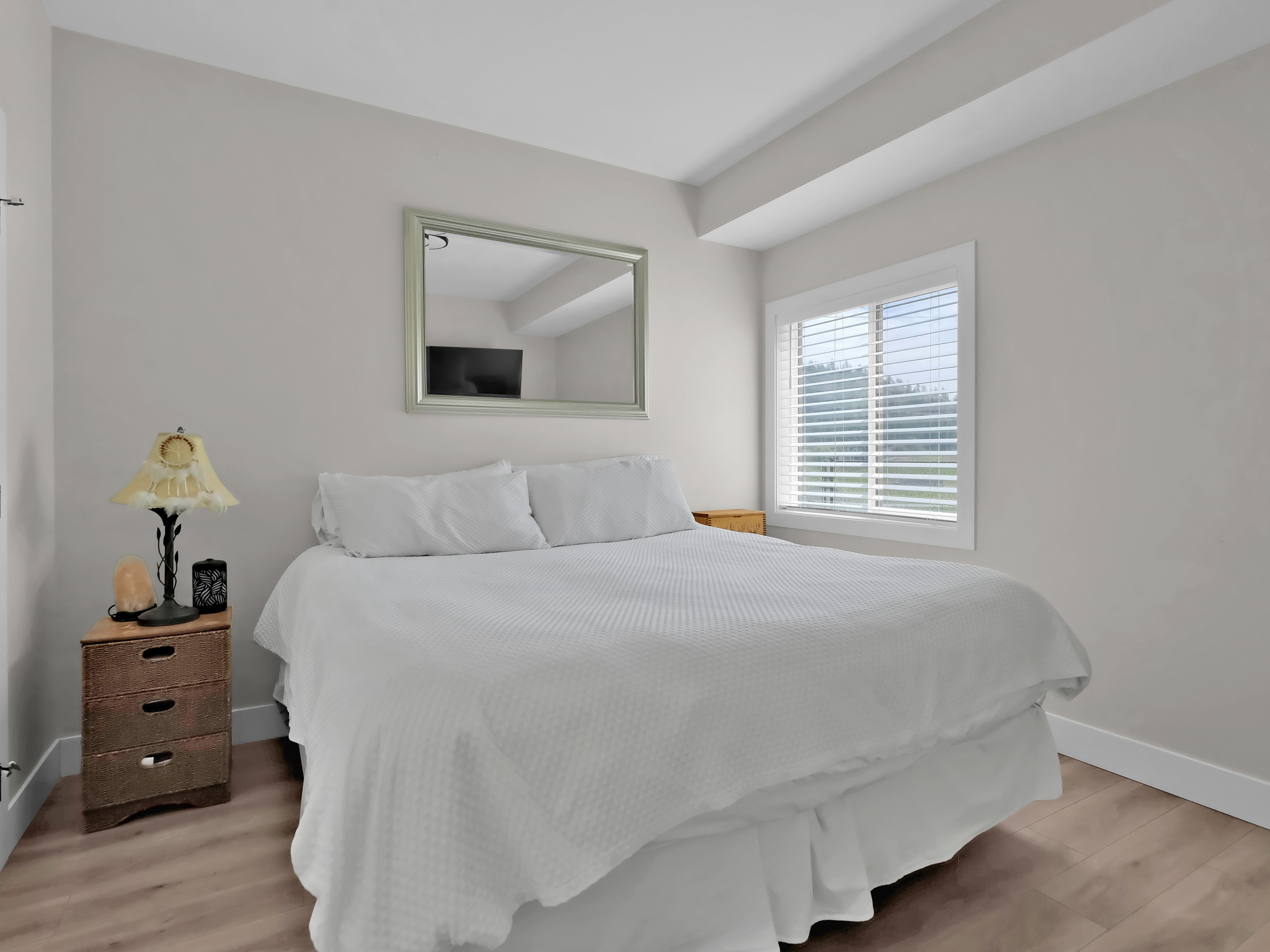 2044 Begbie Road Kelowna V1V 2X3