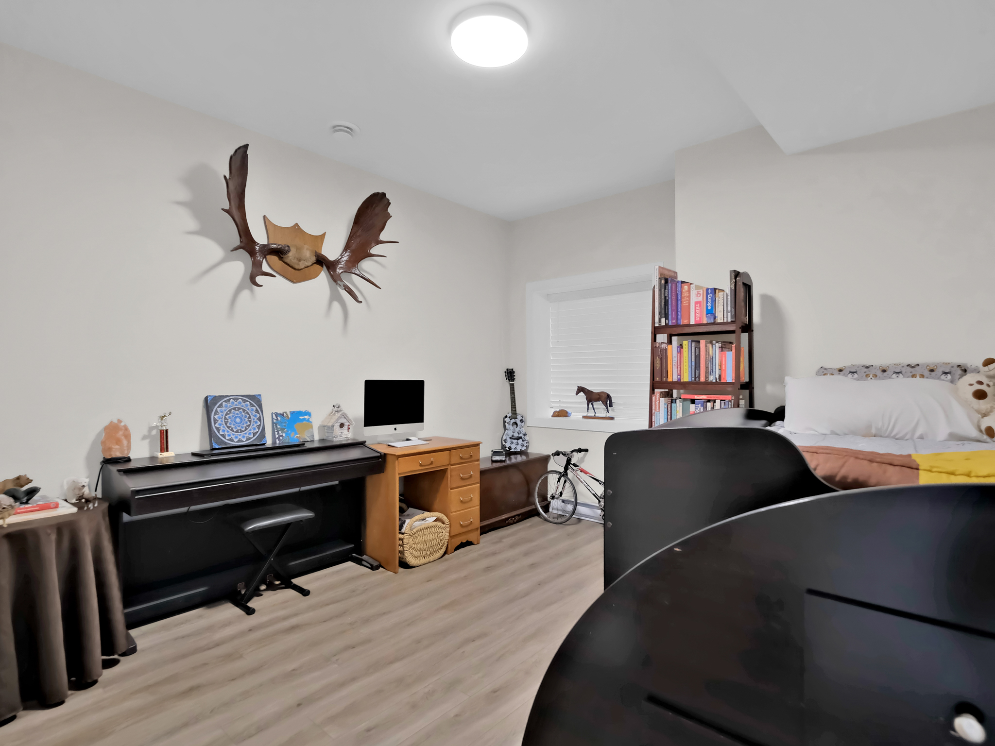 2044 Begbie Road Kelowna V1V 2X3