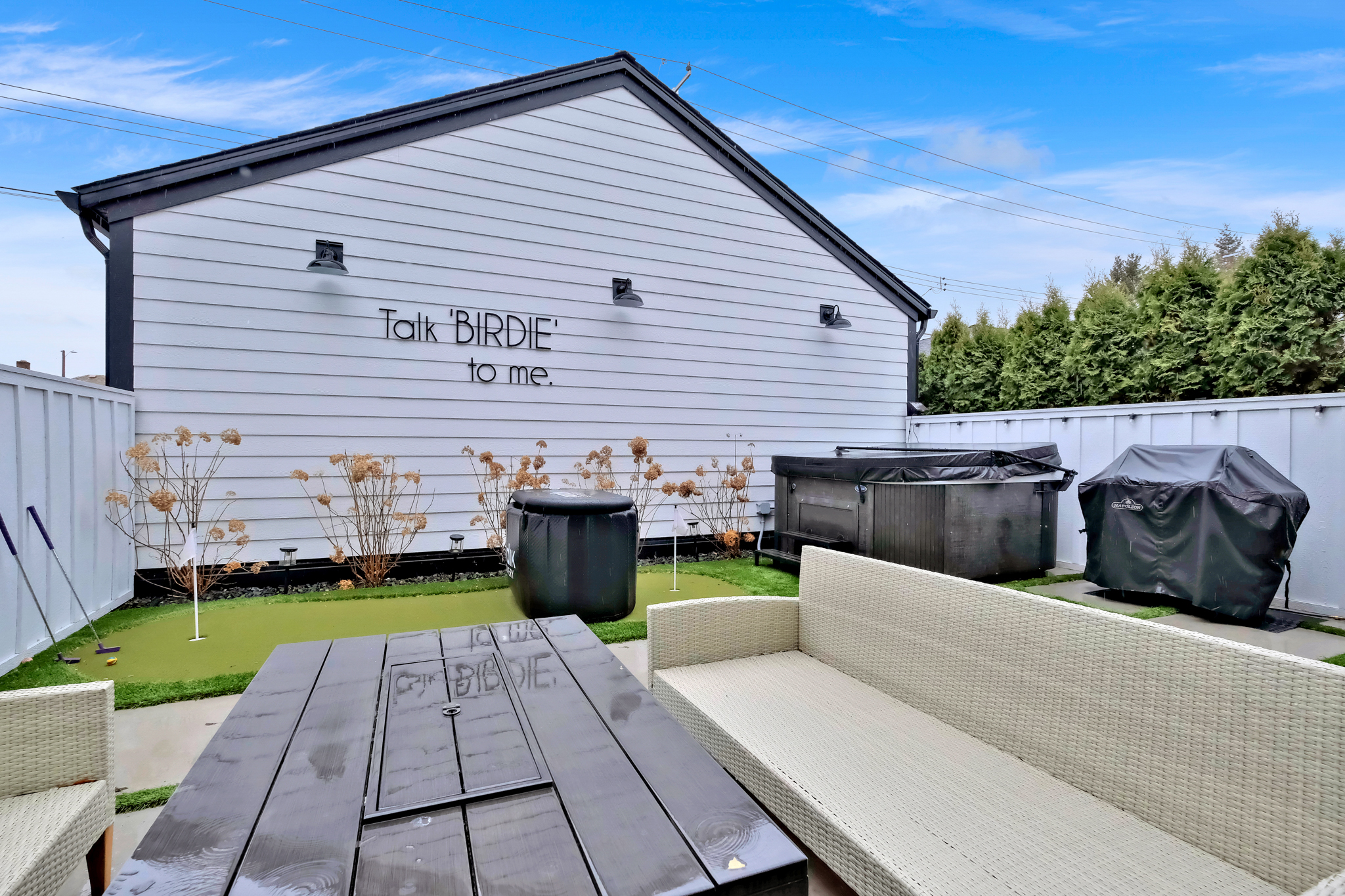 163 Maple Street 102 Penticton V2A 5V4