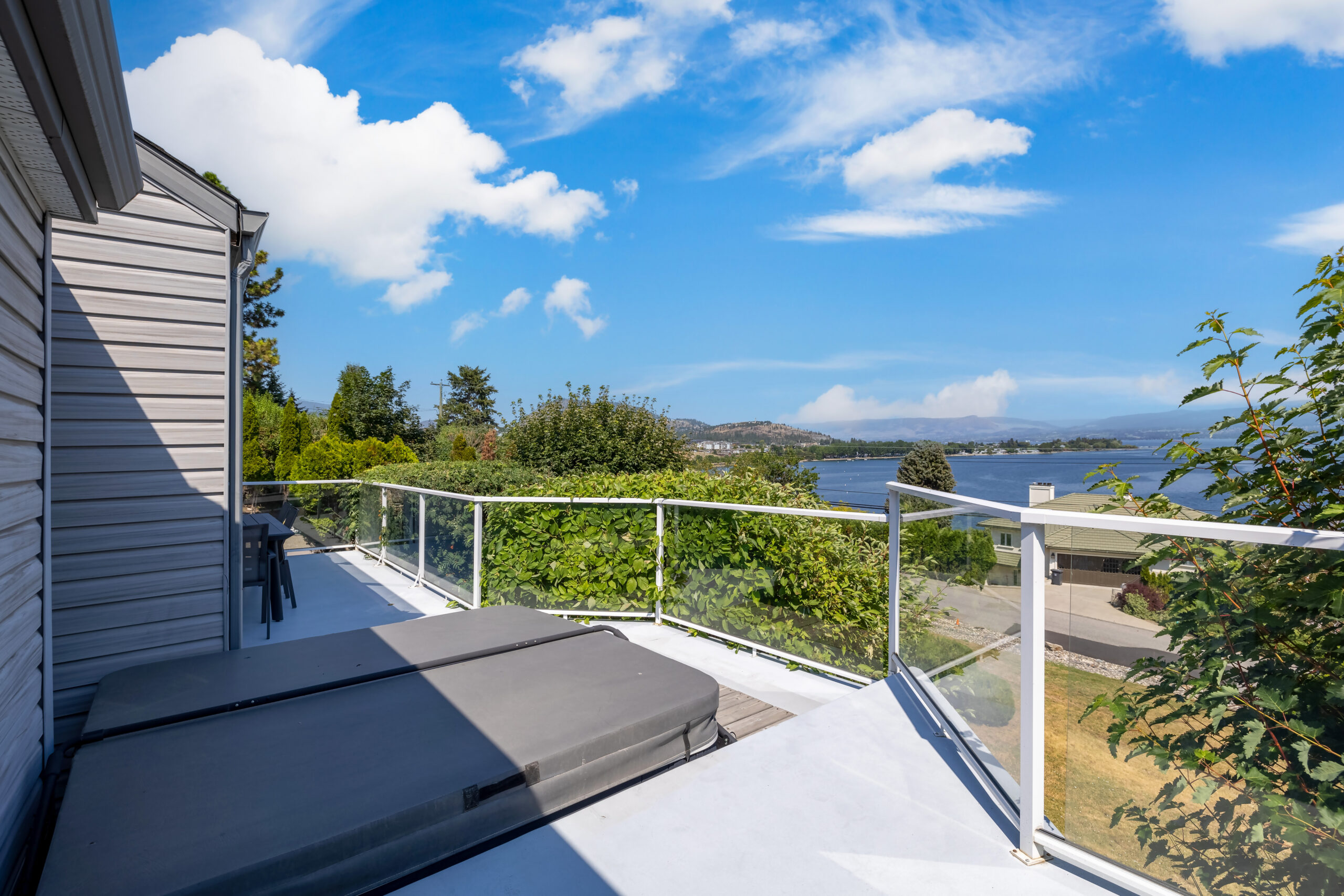 3964 Angus Drive West Kelowna V4T 2K1