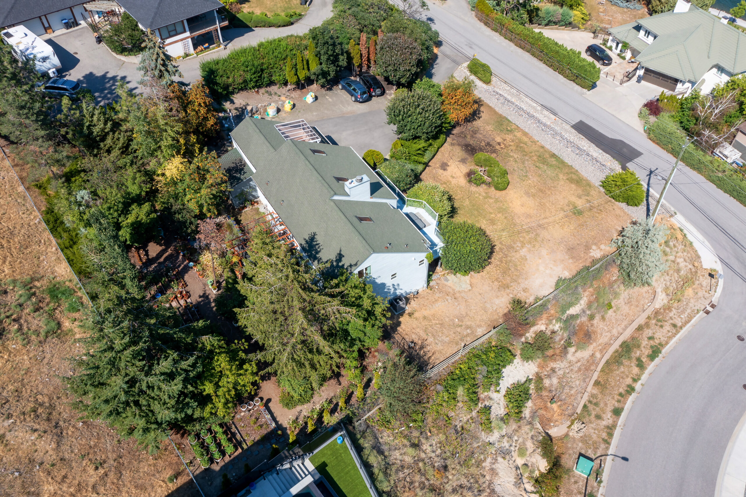 3964 Angus Drive West Kelowna V4T 2K1