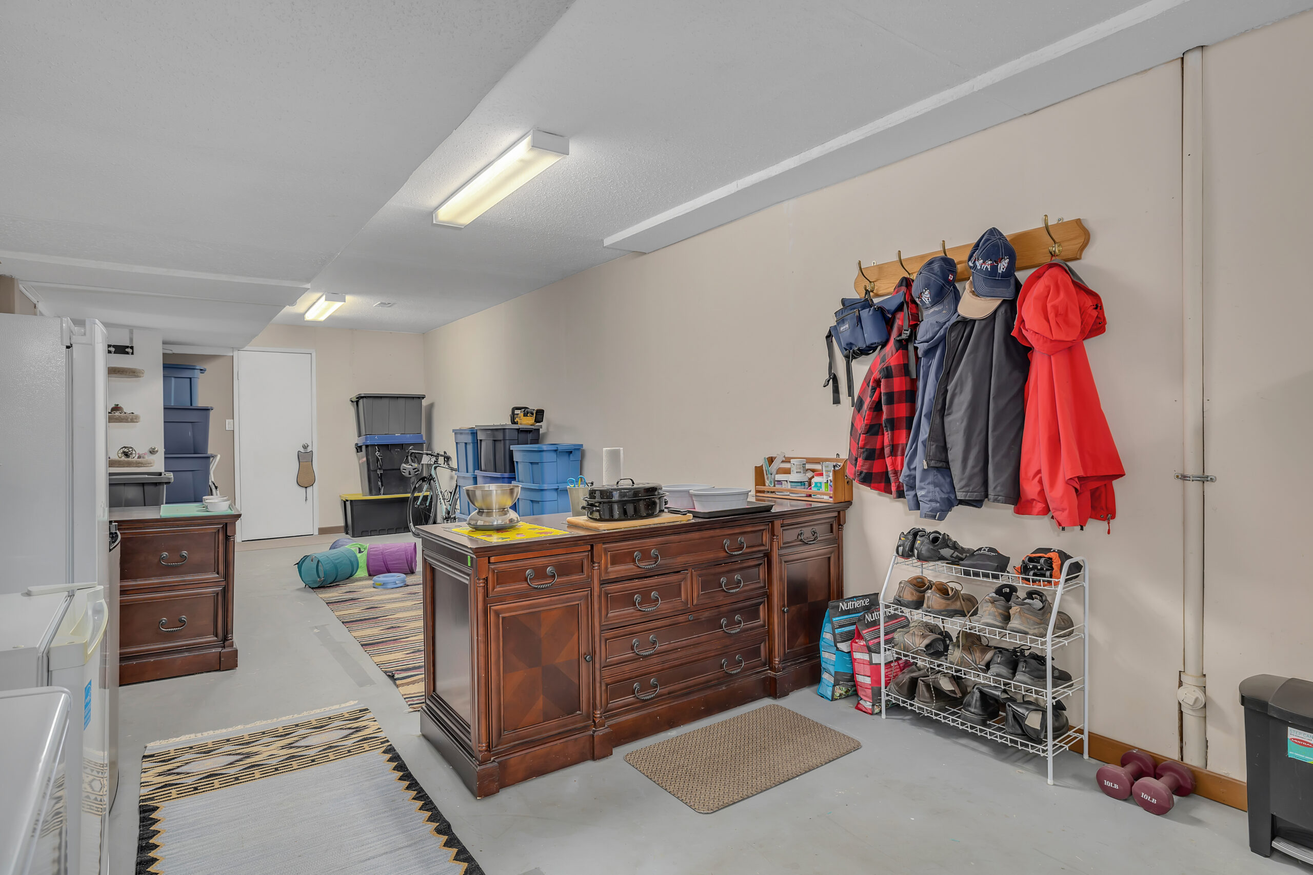 3964 Angus Drive West Kelowna V4T 2K1